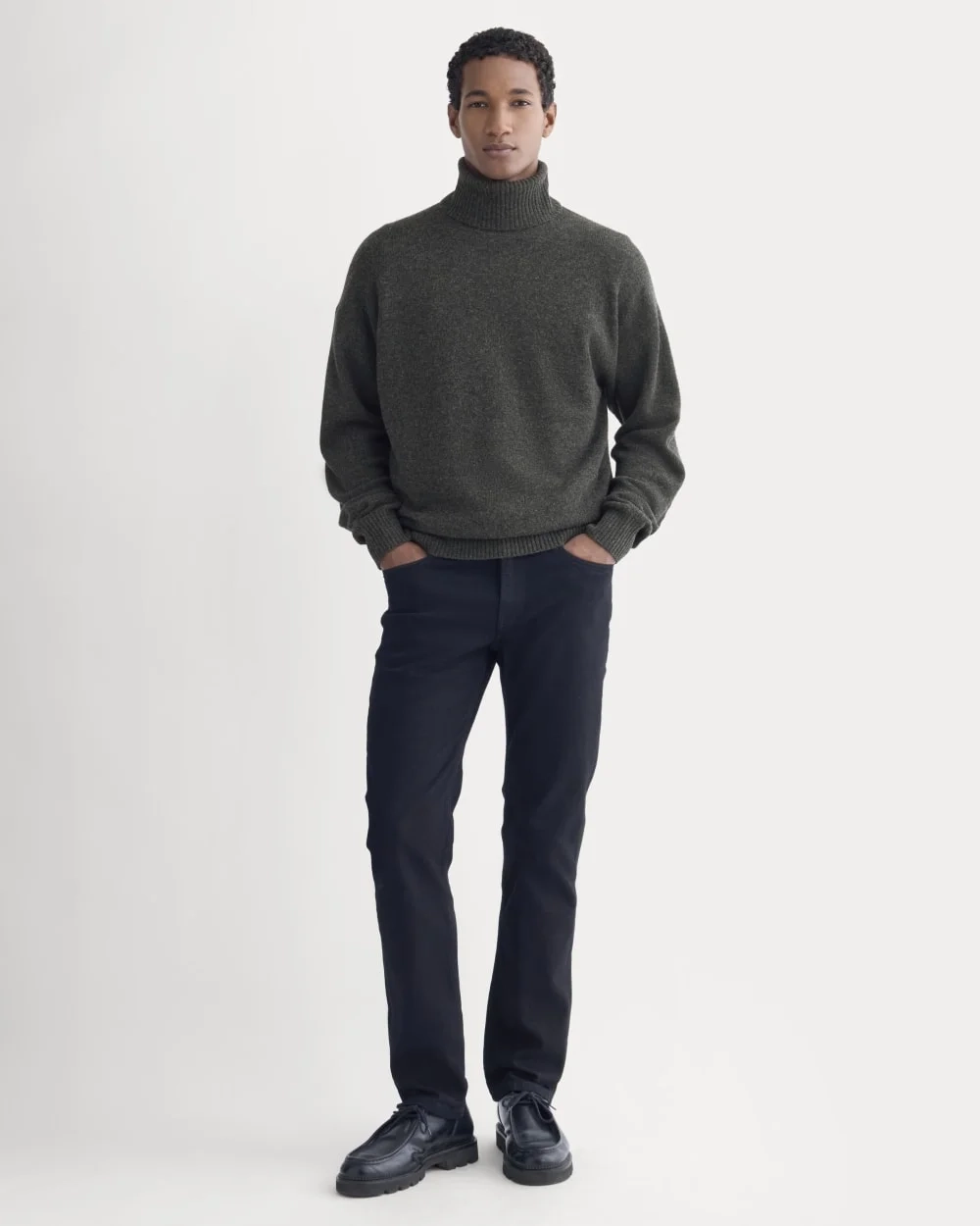 Luxe Merino Relaxed Turtleneck | Heathered Black (2)