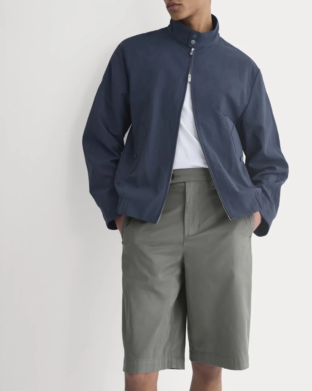 Oversized Short | Agave Green (3)