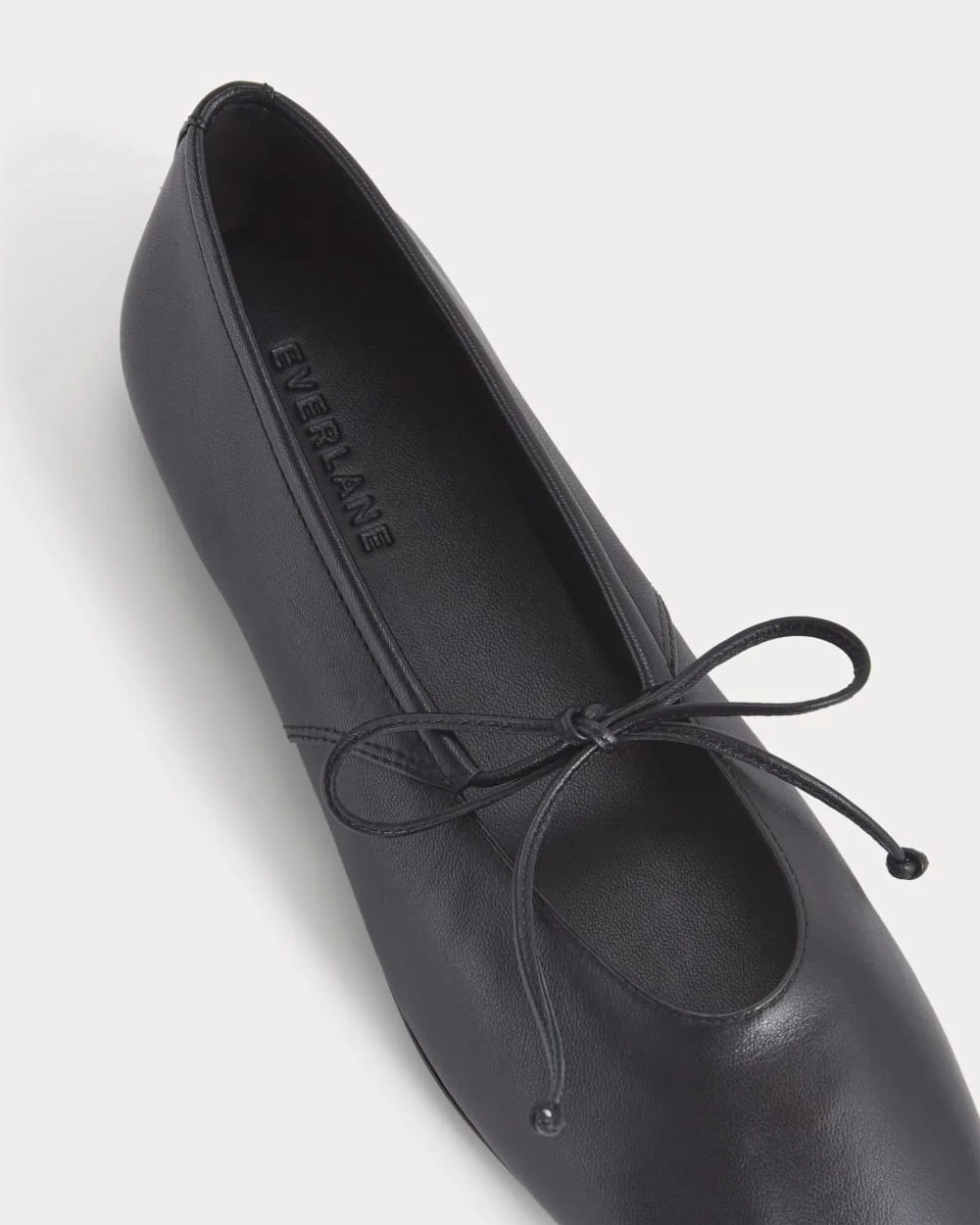 Leather Keyhole Flat | Black (3)