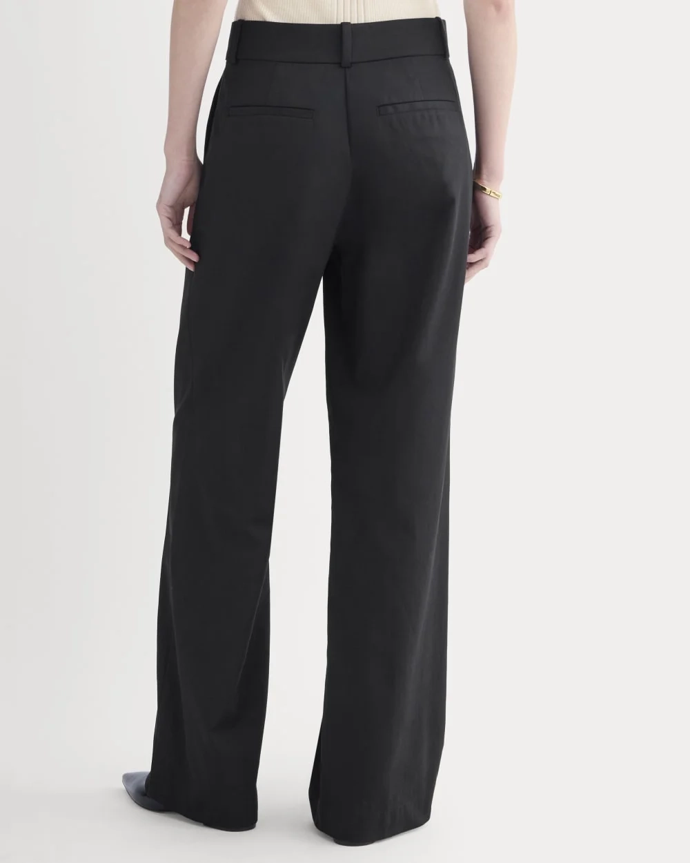 Wide-Leg Trouser in Buttersmooth | Black | 30" Inseam (3)