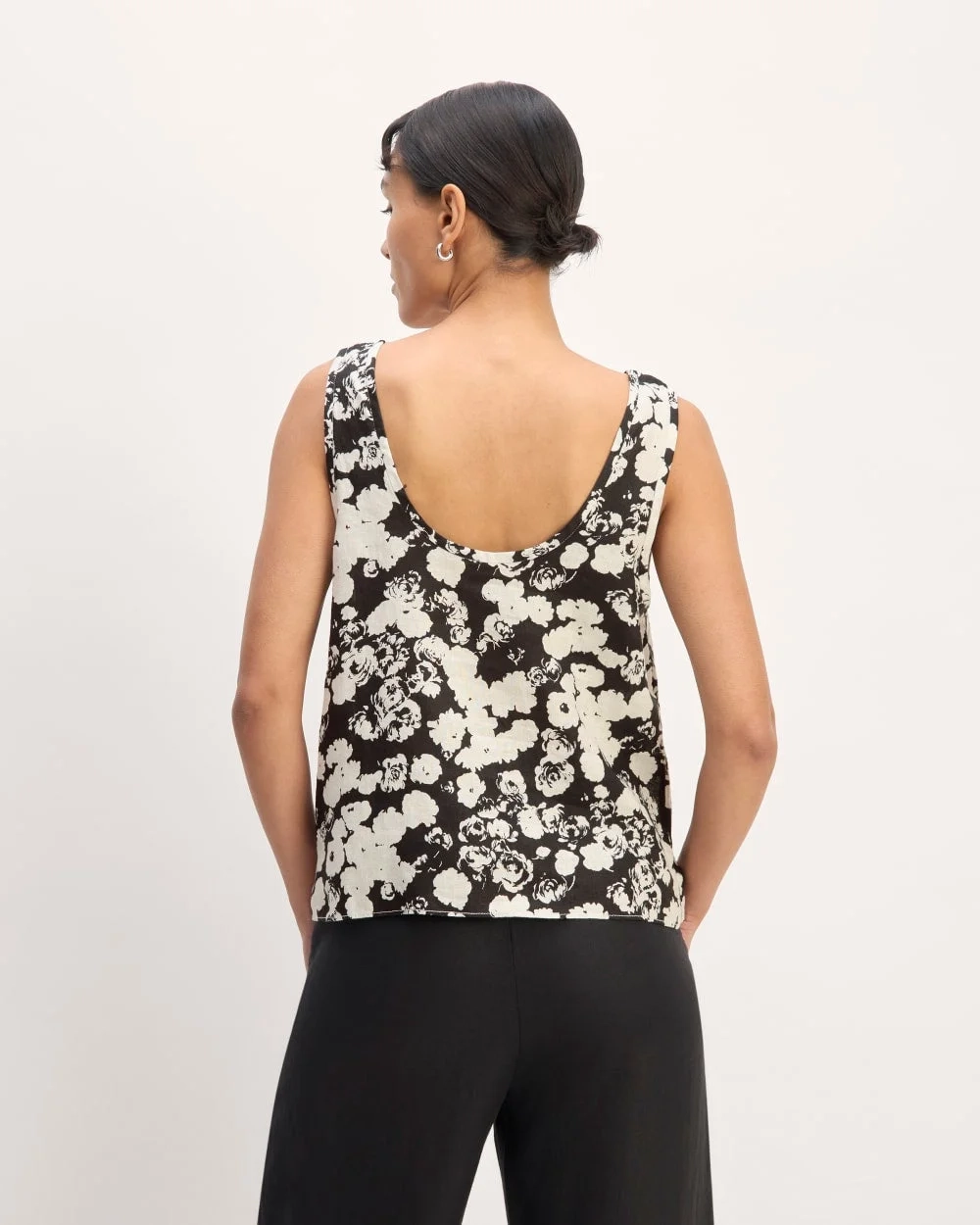 The Scoop Tank in Linen | Black / Bone Floral (2)