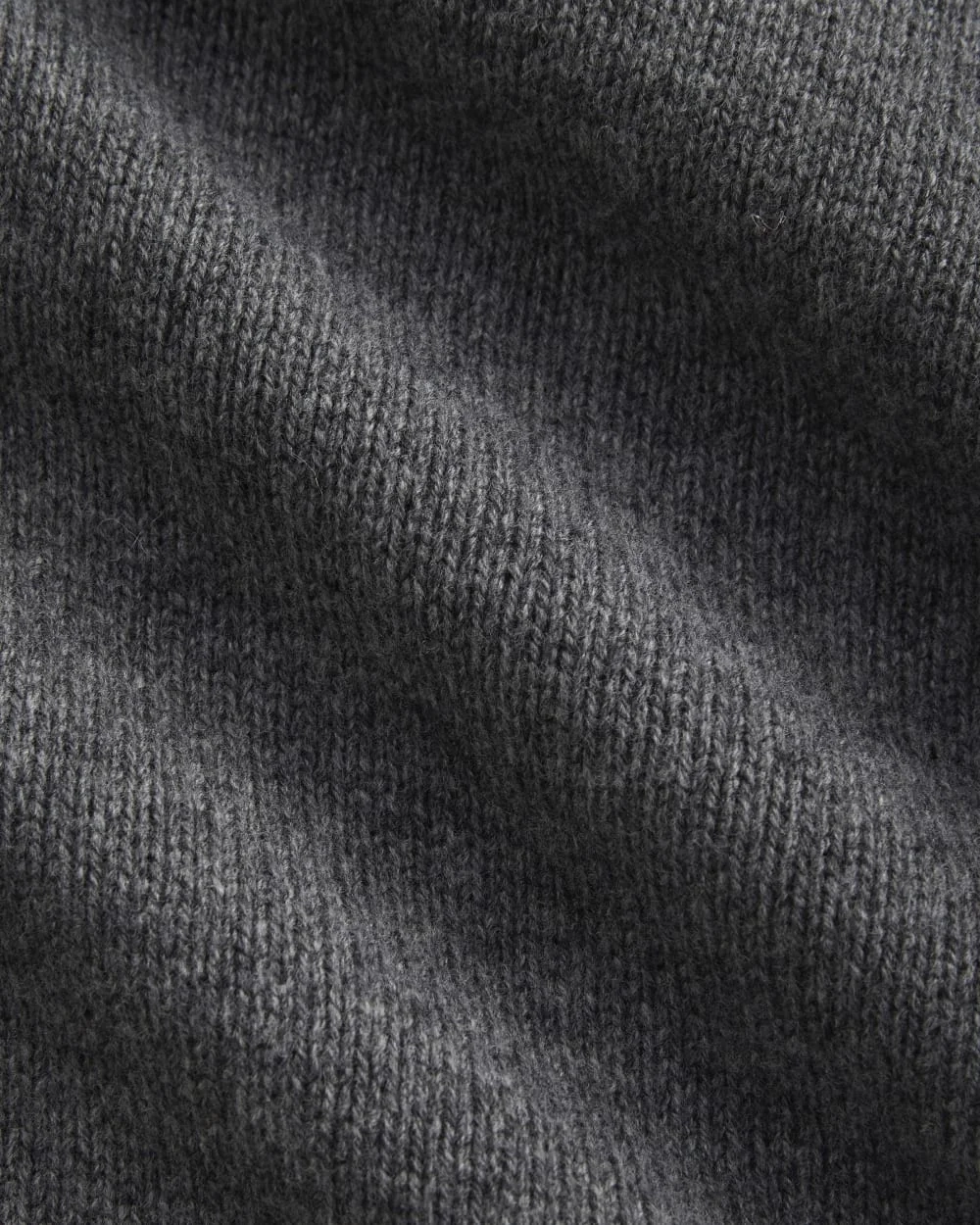Luxe Merino Quarter-Zip Pullover | Heathered Charcoal (4)