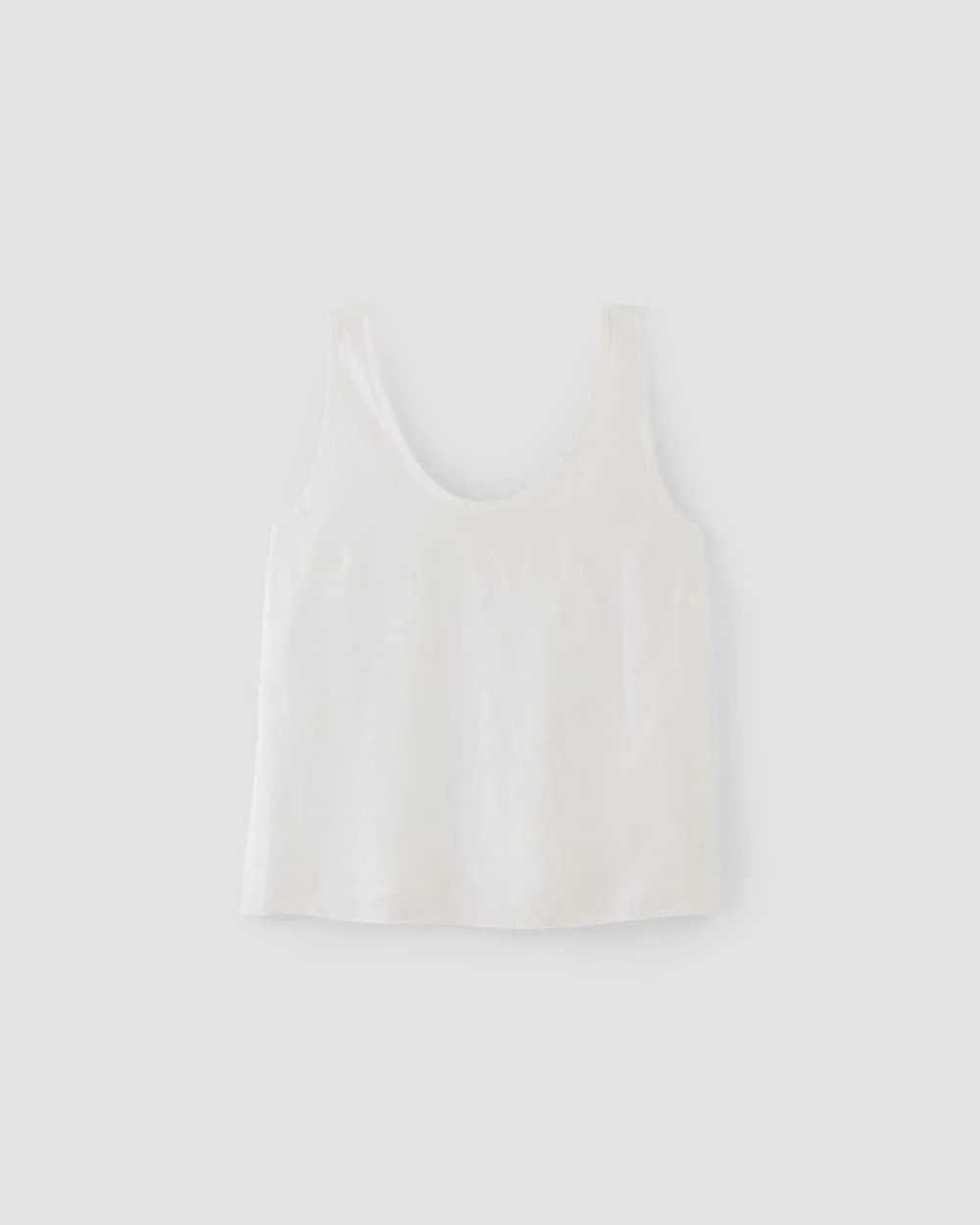 The Scoop Tank in Linen | White (2)