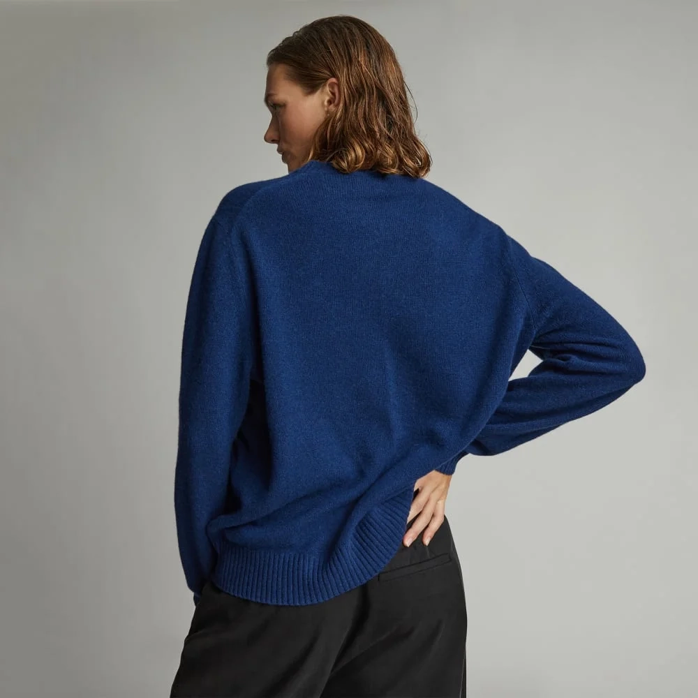 The Everyone Cashmere Crew | Bright Navy (3)