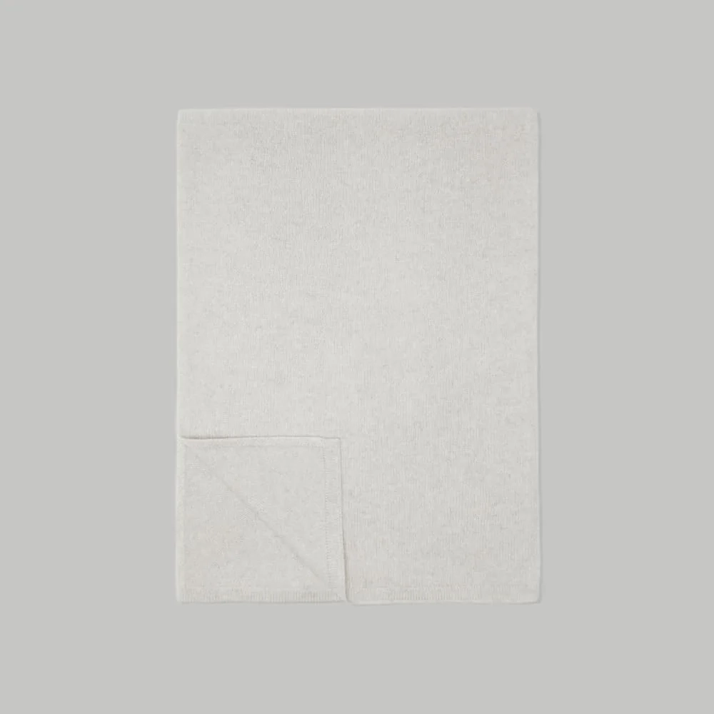 The Cashmere Scarf | Light Heather Grey (2)
