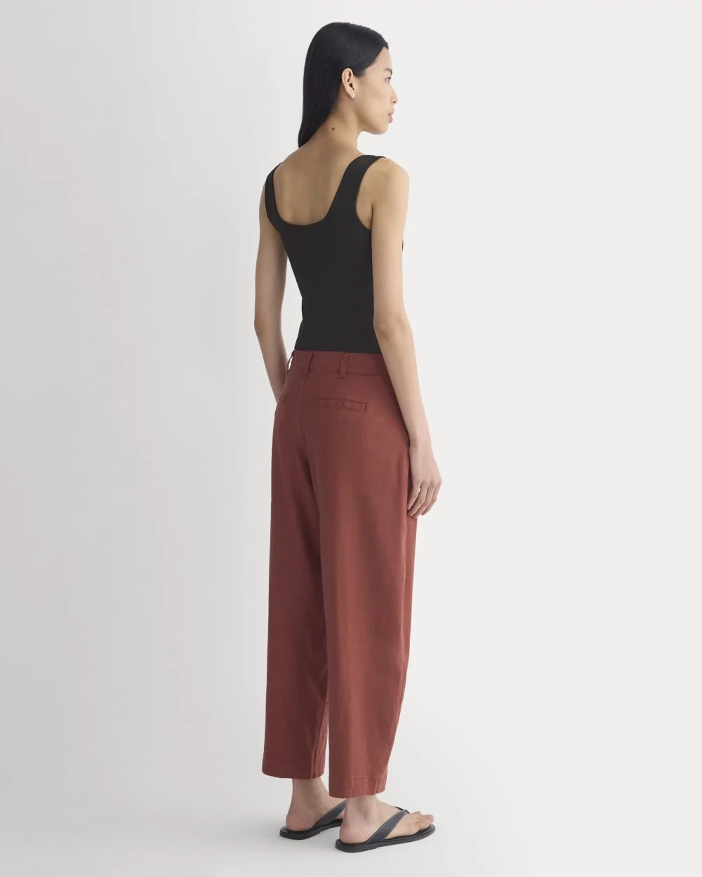 The Everywhere Pant in Stretch Linen | Henna Red (2)