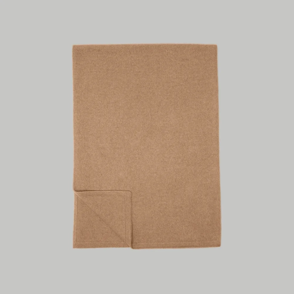 The Cashmere Scarf | Light Camel (3)