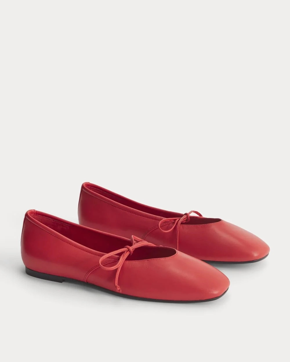 Leather Keyhole Flat | Classic Red (2)