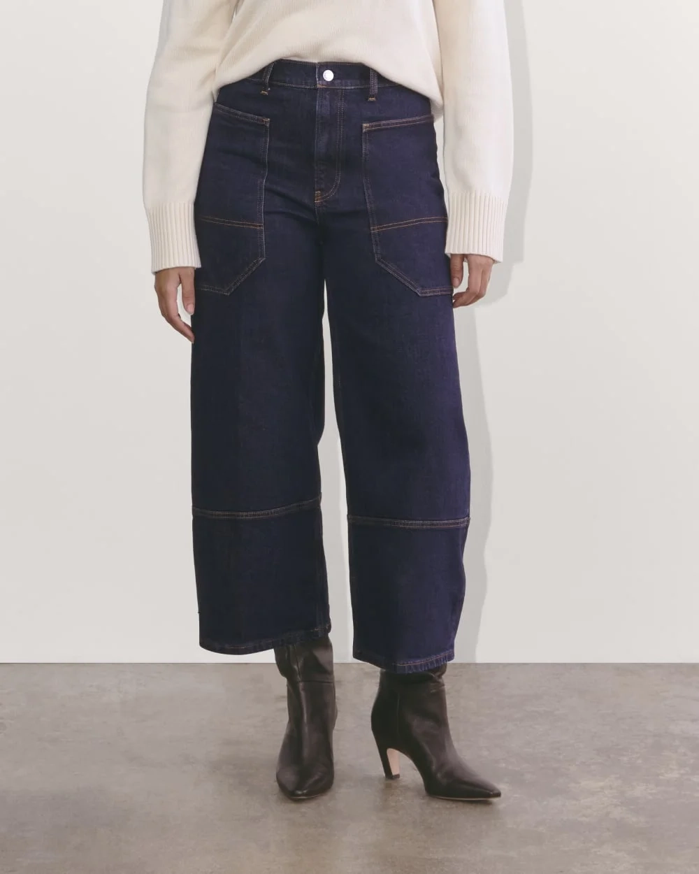 The Way-High® Gardener Cropped Jean | Deep Rinse (2)