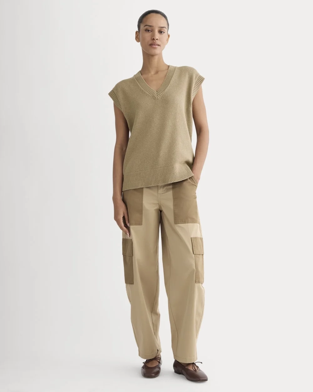 The Boxy Vest in Everyday Cotton | Dark Heathered Camel (2)