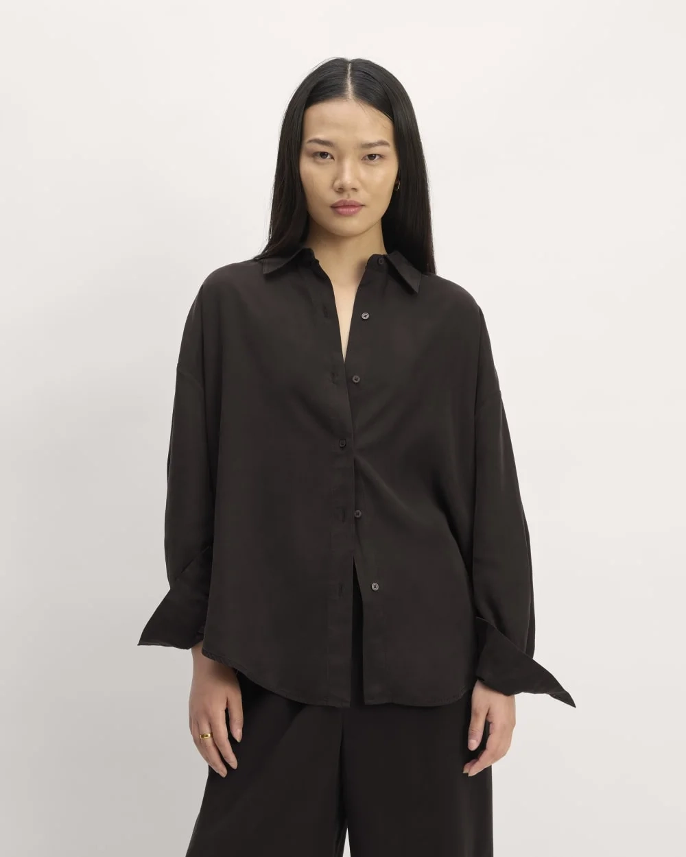 The Oversized Shirt in Butterlite | Black