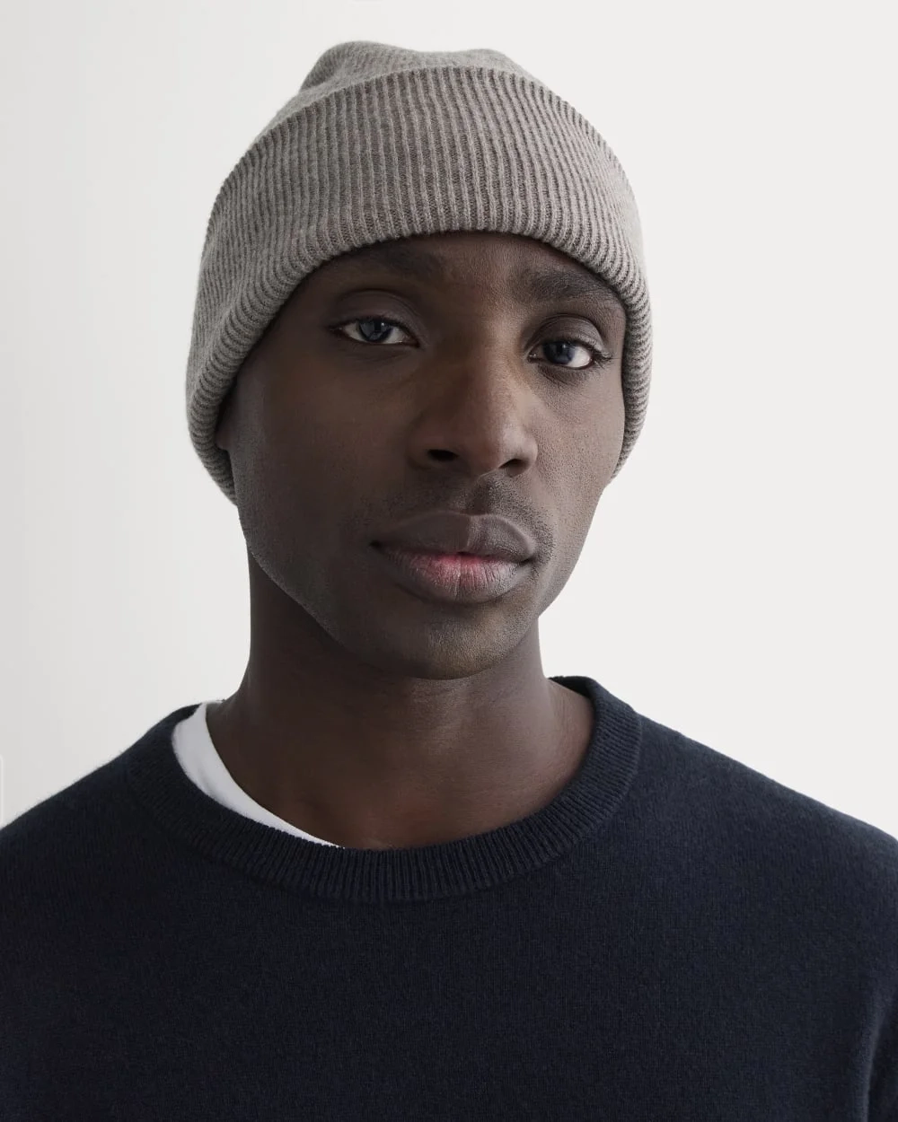 The Cabin Beanie | Taupe Melange (2)