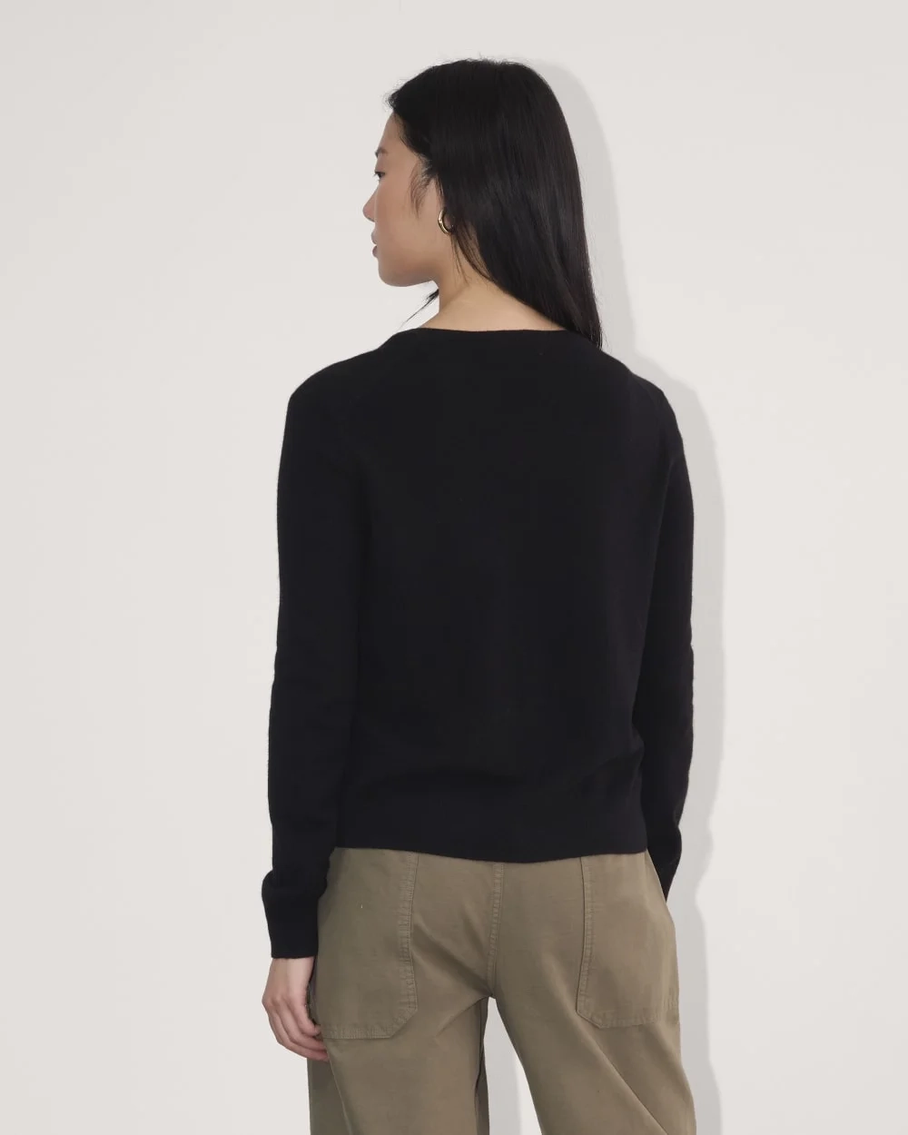 The Classic Cardigan in Cashmere | Black (2)