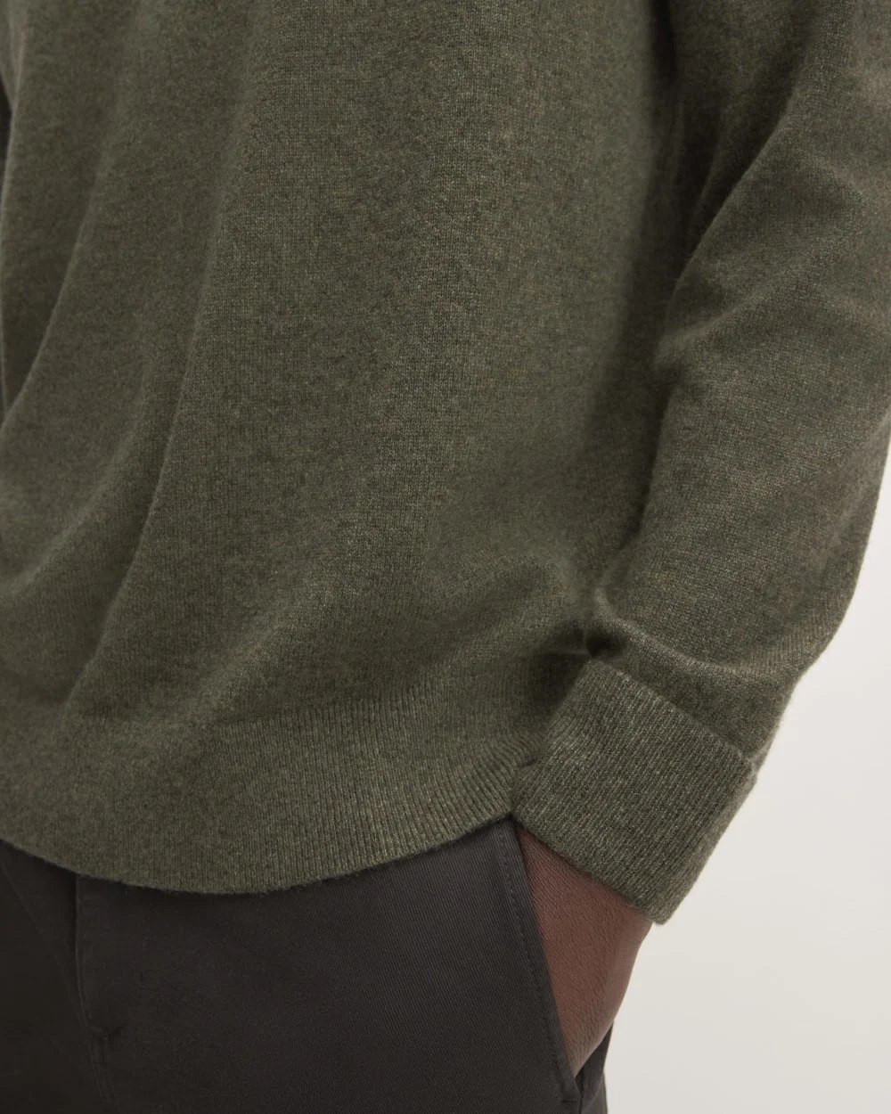 The Grade-A Cashmere Crew | Heathered Army Green (2)