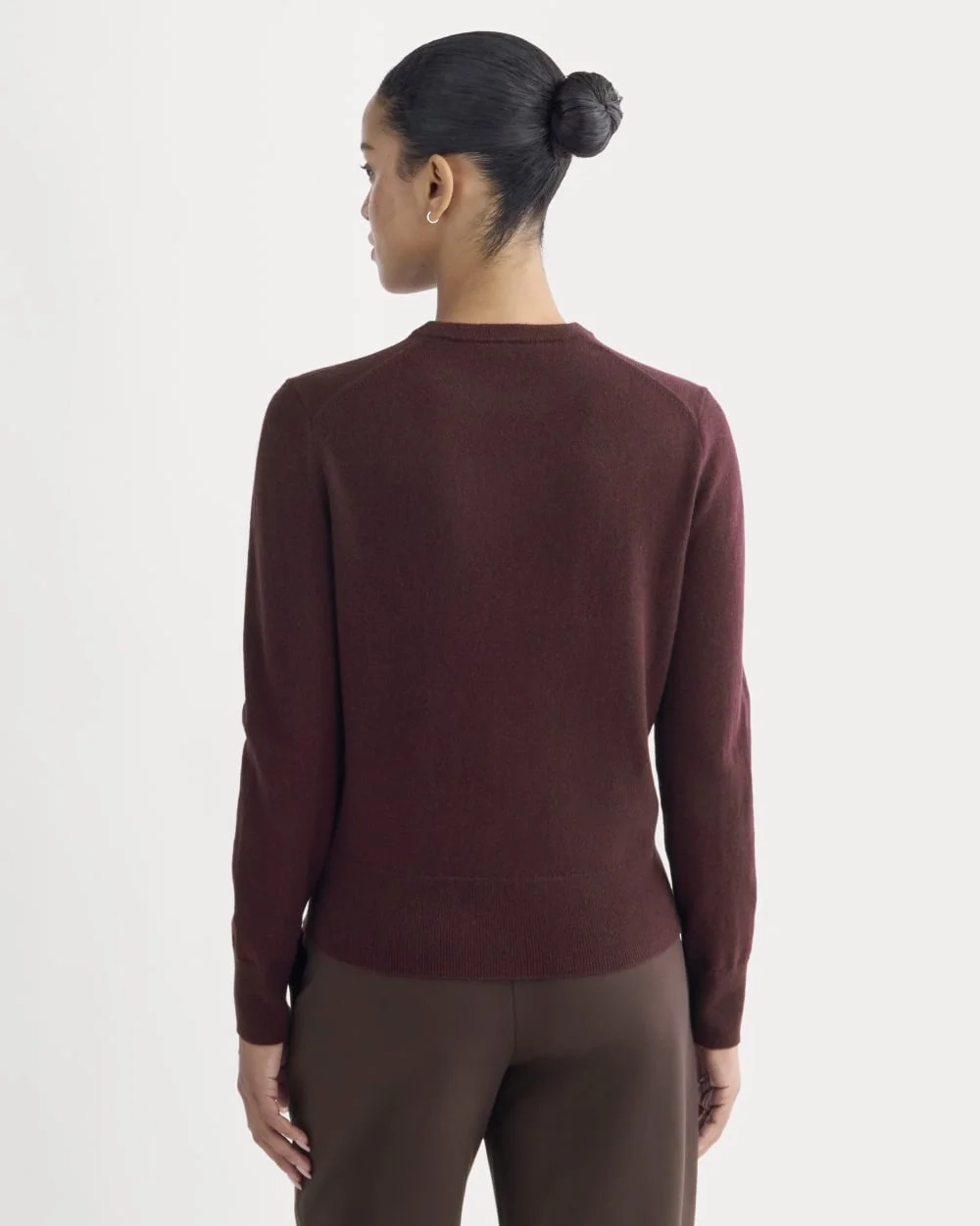 Cashmere Slim Crew Sweater | Wine (2)