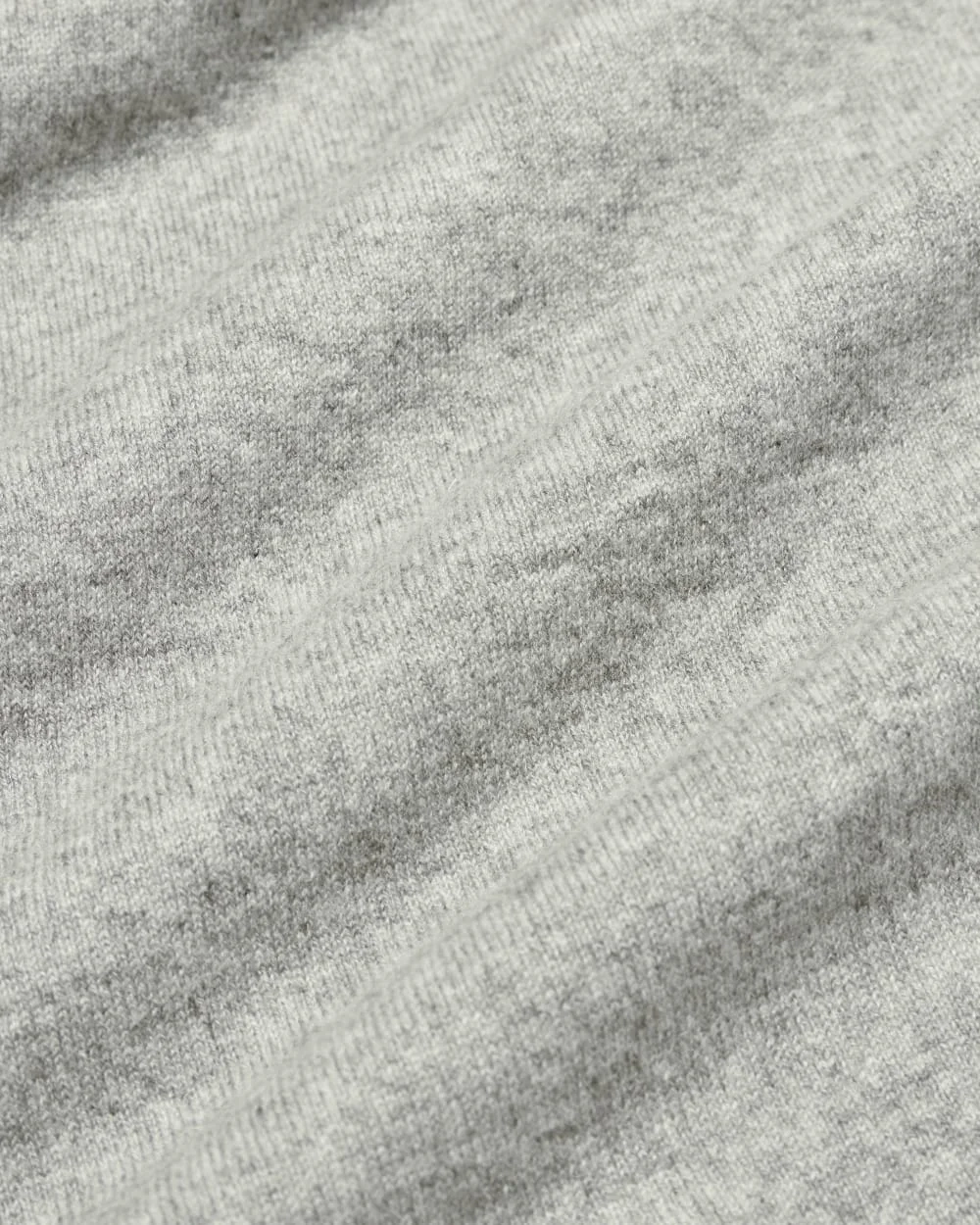 The Cashmere Scarf | Light Heather Grey (2)