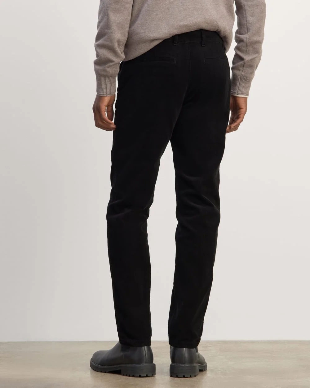 The Corduroy Trouser | Black (2)