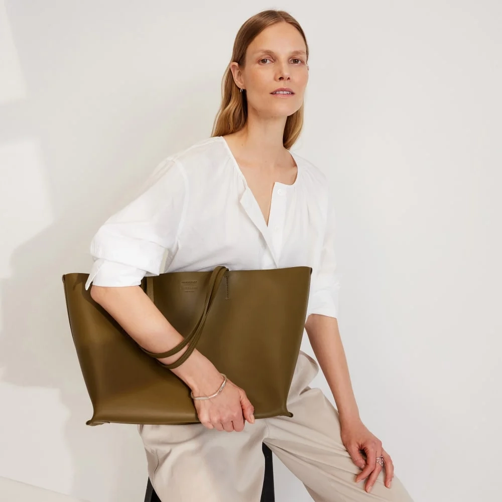The Luxe Italian Leather Tote | Beech (3)