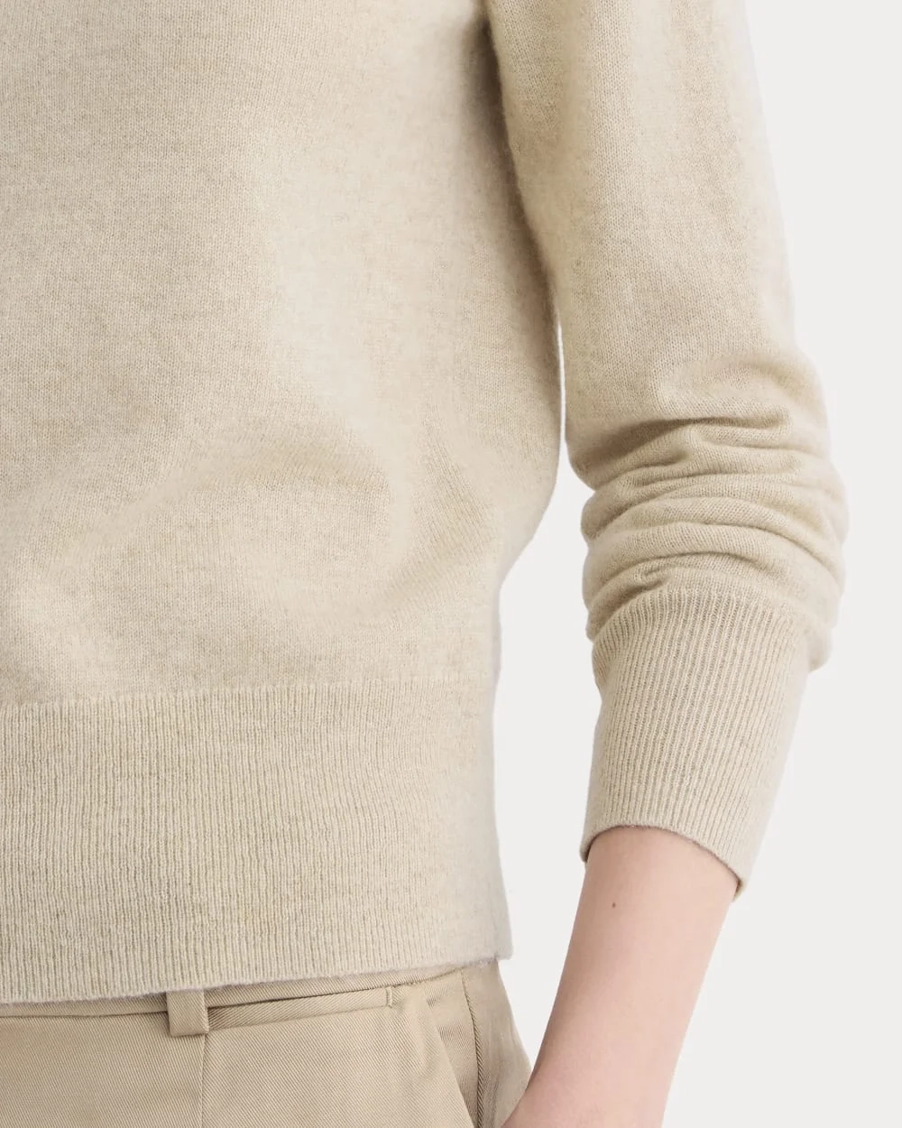 Cashmere Slim Crew Sweater | Heather Light Camel (2)