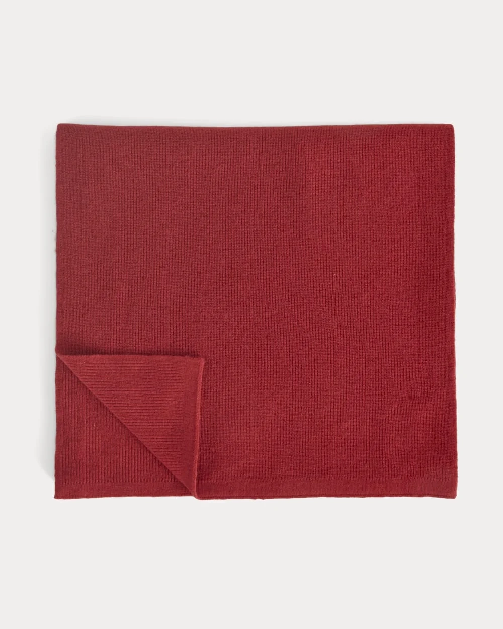 The Cabin Scarf | Berry Red (3)