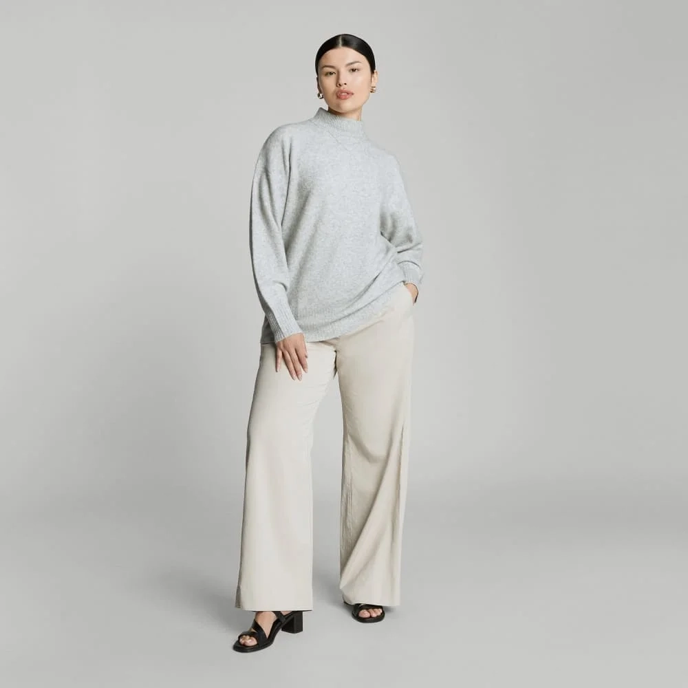 The Cozy-Stretch Pullover |  Heathered Grey (3)