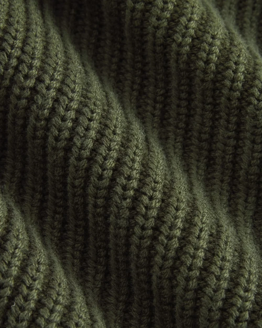 The Boxy Cardigan in Everyday Cotton | Dark Green (3)