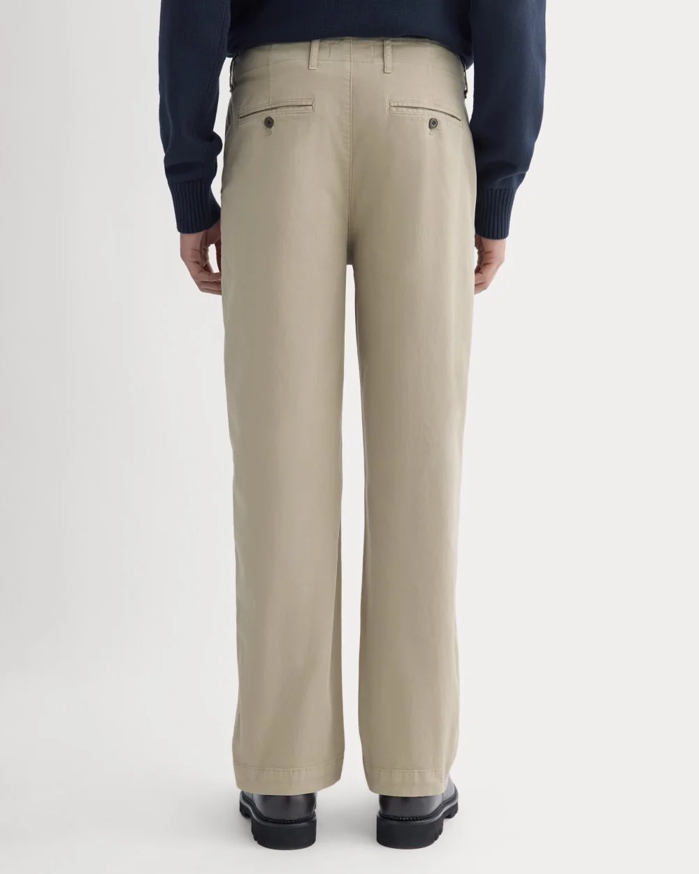 Everyday Straight-Fit Chino | Trench Coat Khaki (2)
