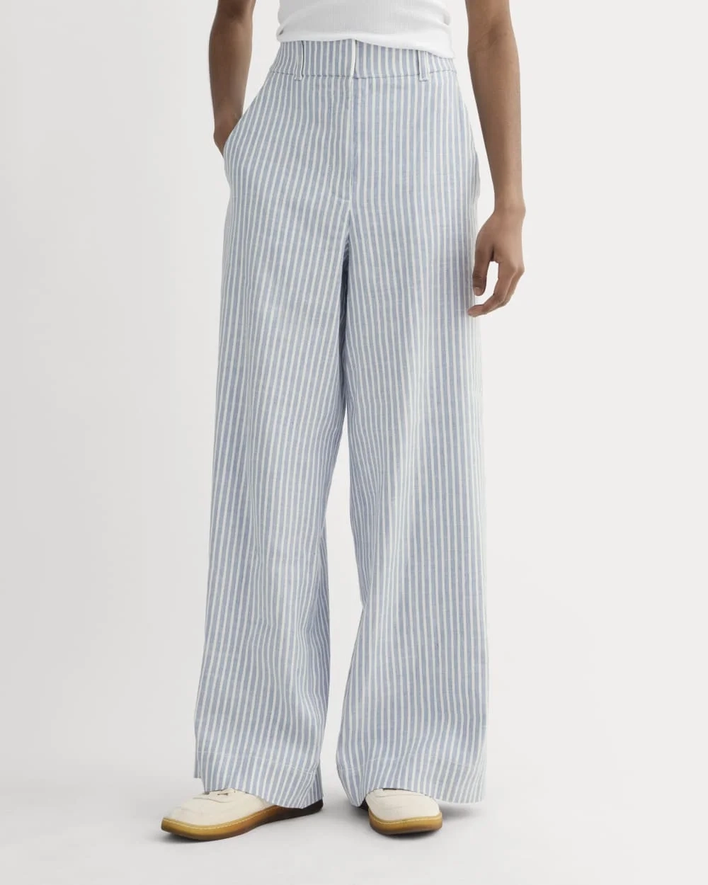The Wide-Leg Pant in Stretch Linen | Bluebell / Bone (3)