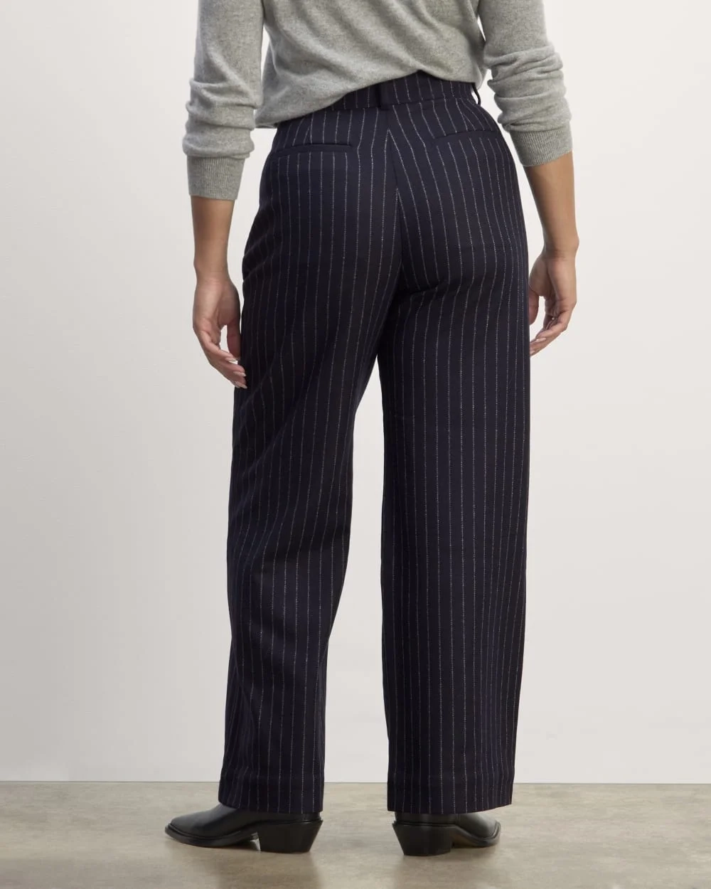 The Draper Pant in Wool | Navy / White (3)