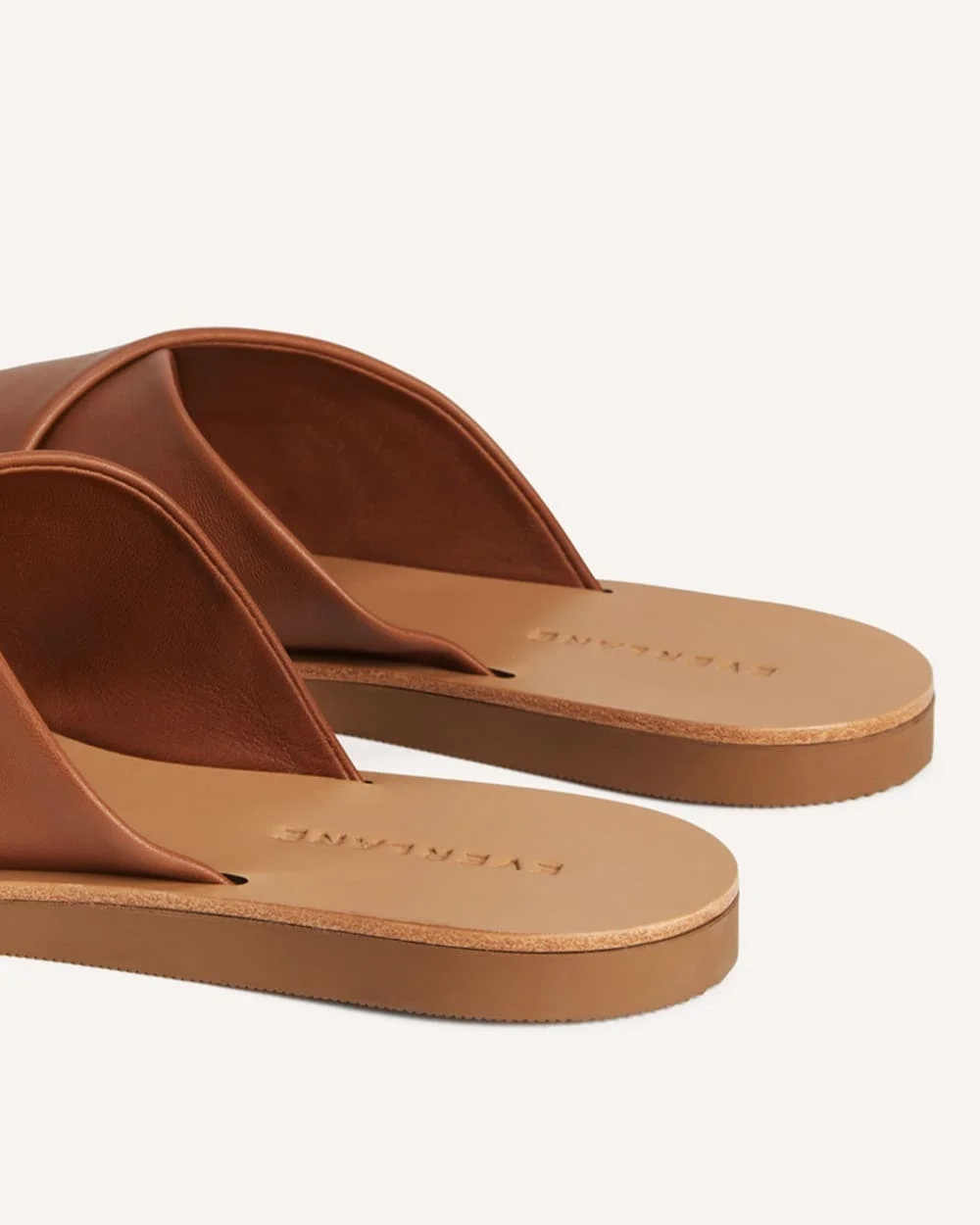 The Day Crossover Sandal | Sienna Brown (2)