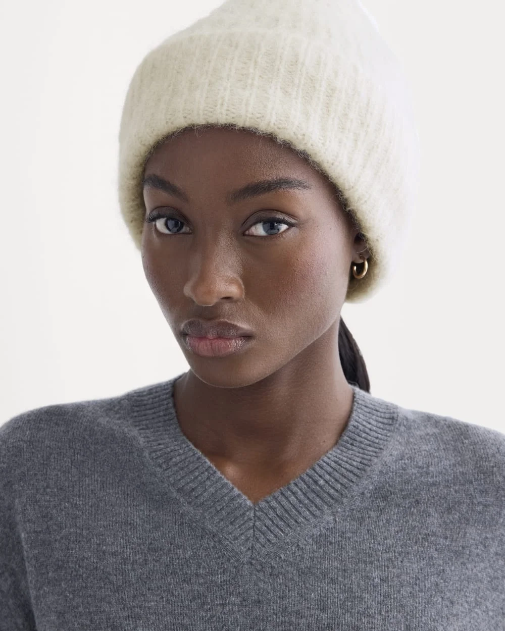 Plush Alpaca Beanie | Bone (2)