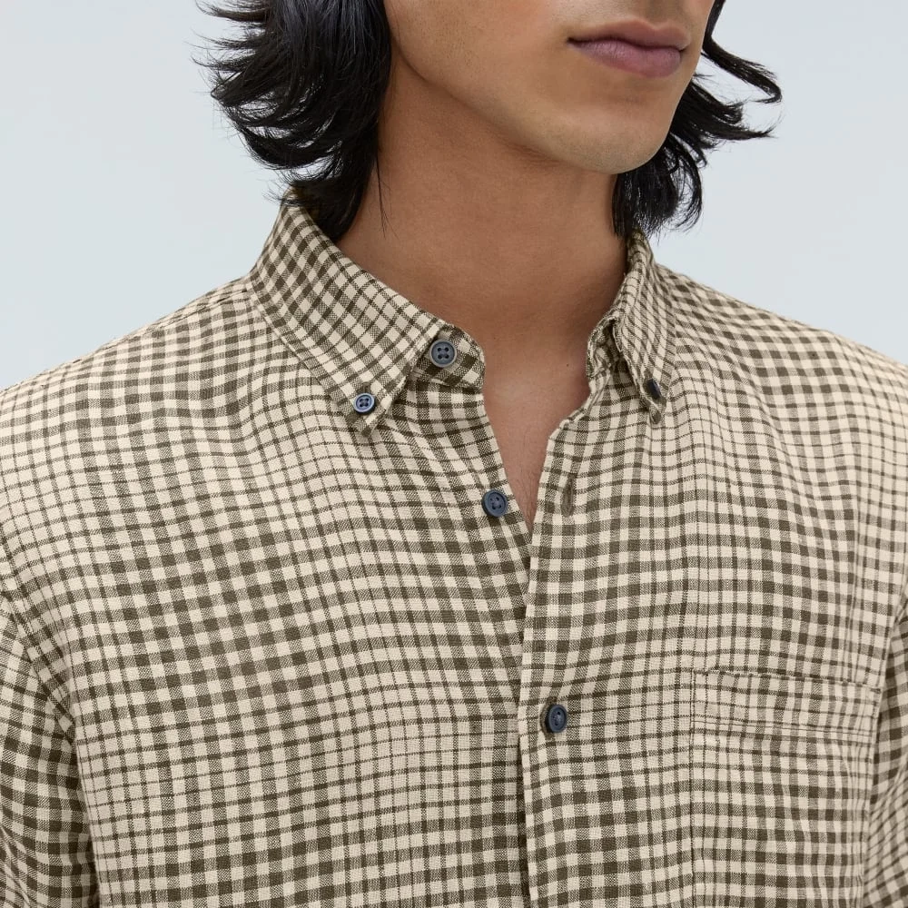 The Classic Short-Sleeve Shirt in Linen | Beech / Parchment Grid (2)