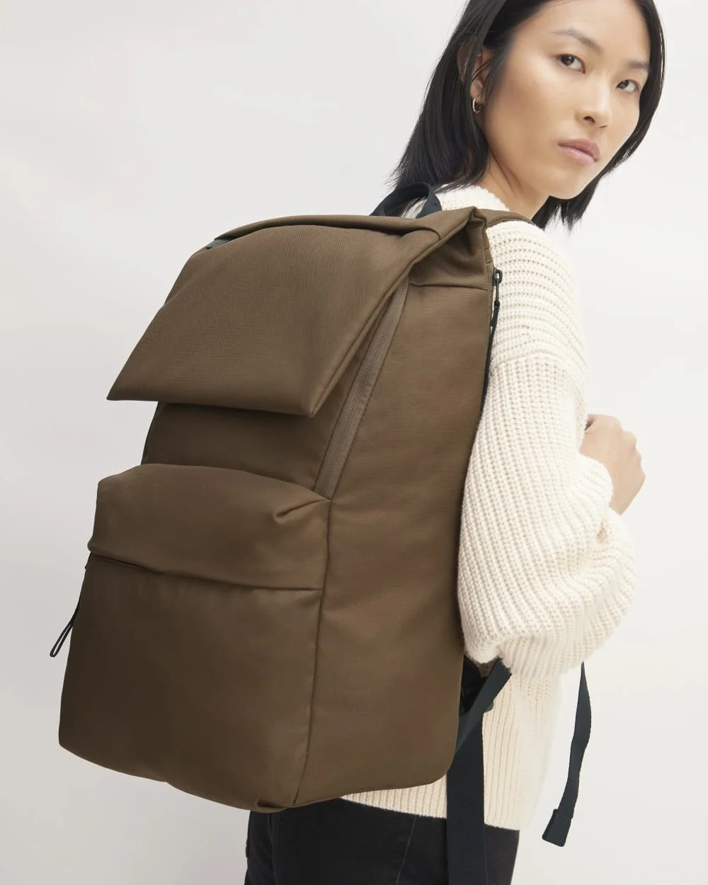 The ReNew Transit Backpack | Cocoa (3)