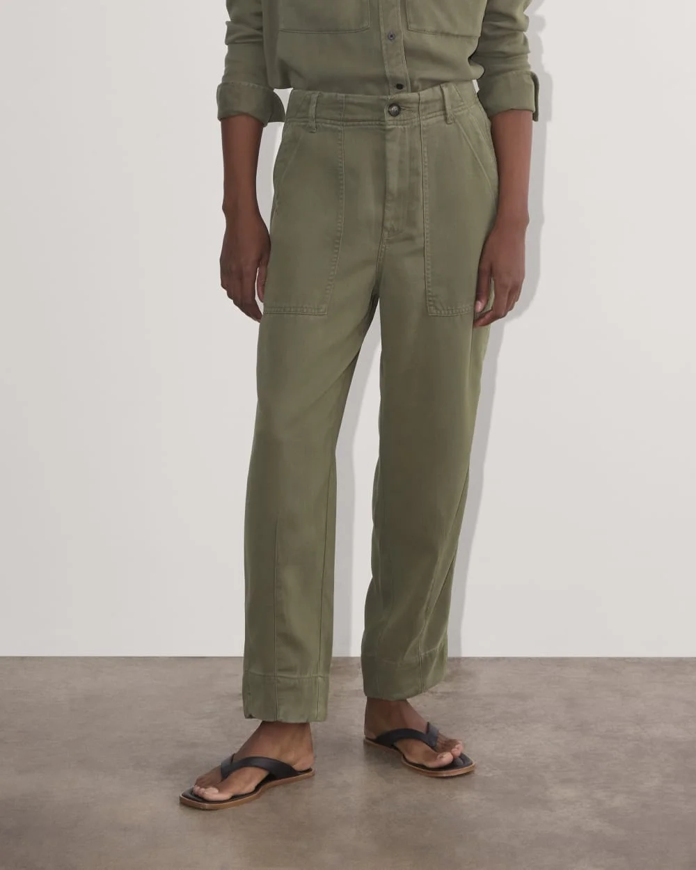 The Utility Pant in Buttersoft | Kalamata (2)
