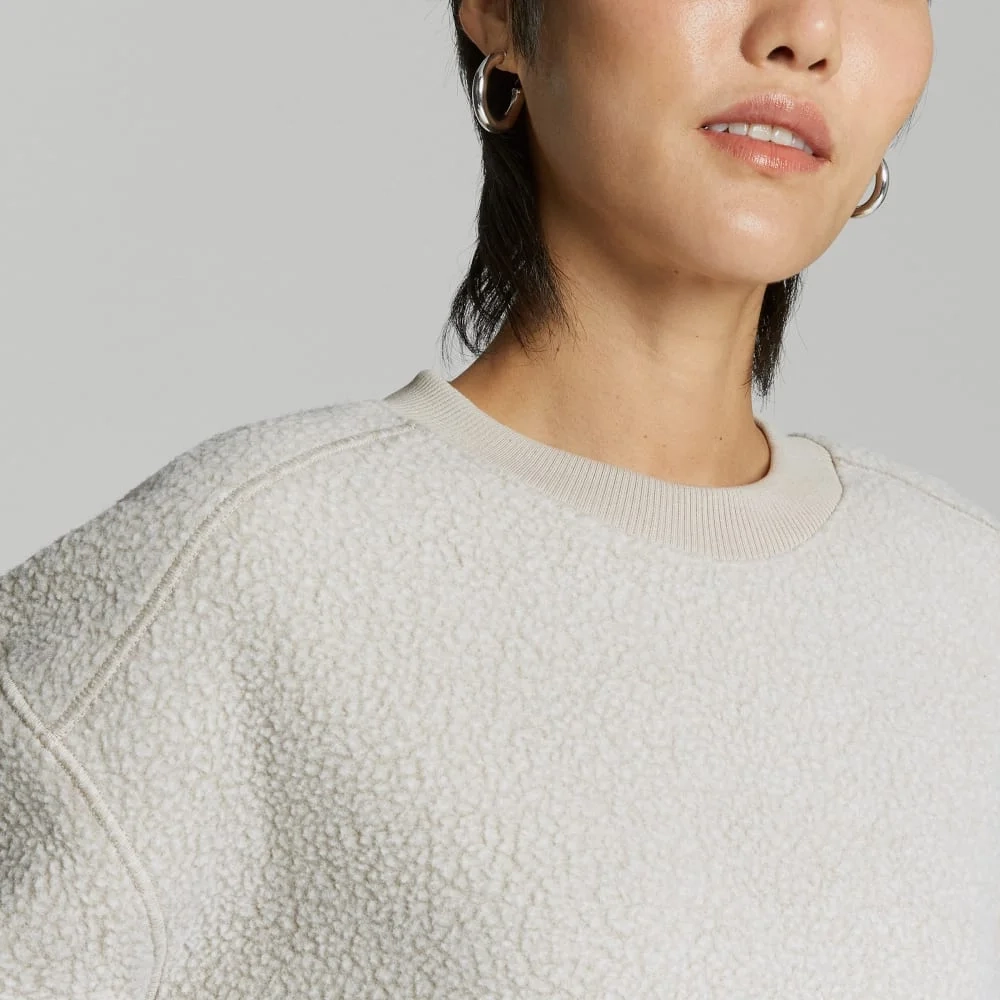 The ReNew Teddy Oversized Crew | Oat (2)