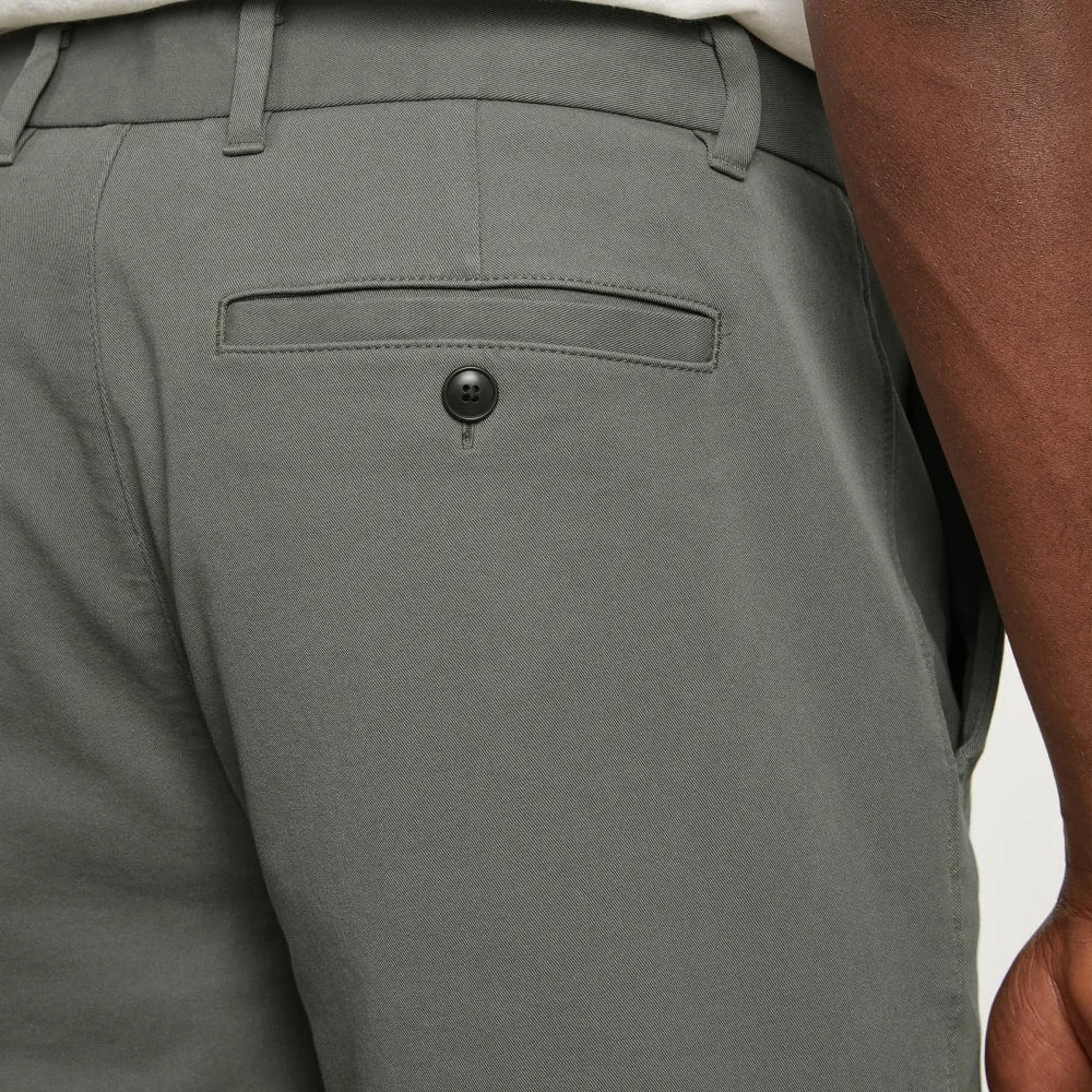 The Performance Chino | Uniform | Pewter Green | Slim (4)