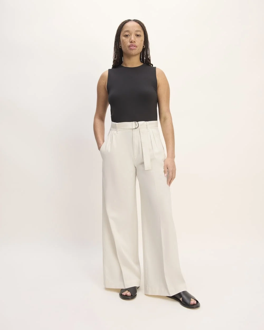 The Pleated Wide-Leg Chino | Bone