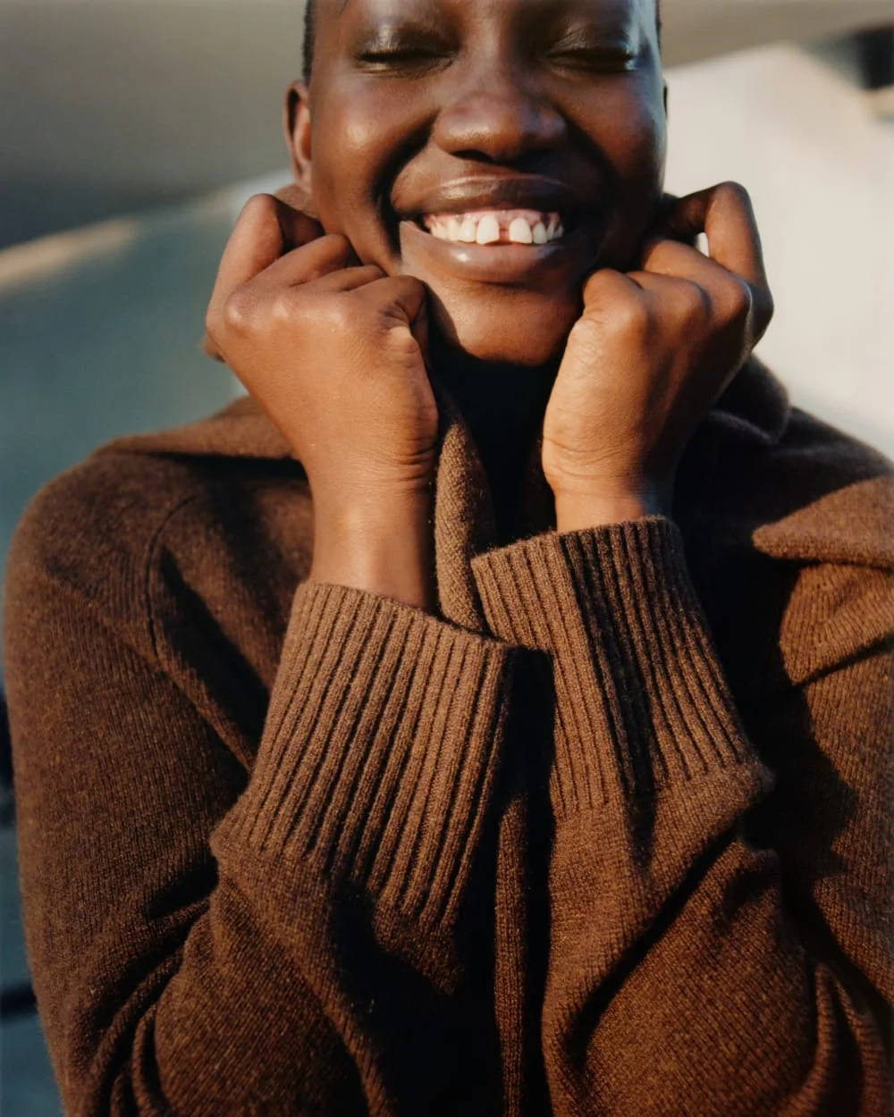 The Boxy Crew in Cashmere | Heather Cocoa (2)
