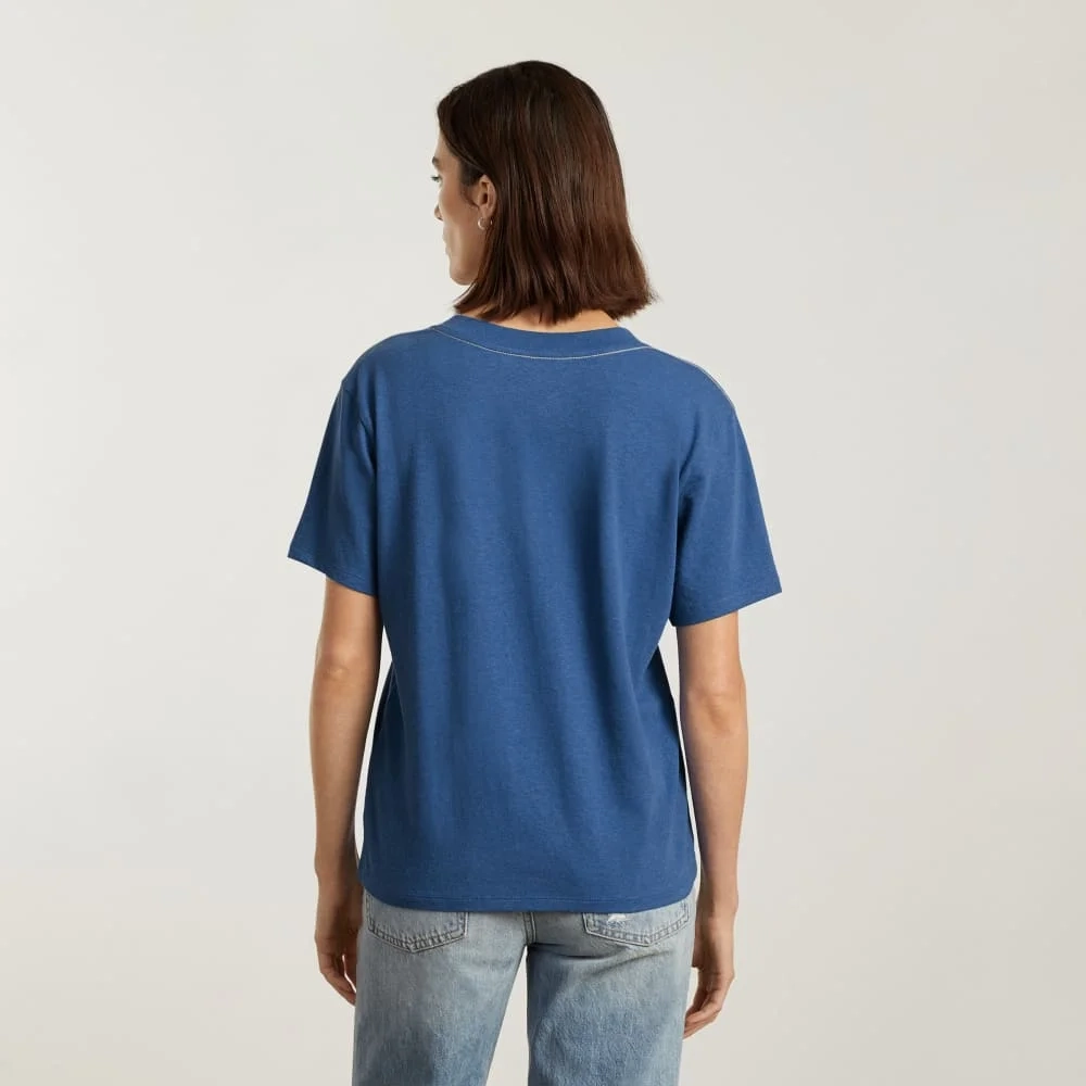 The Vintage V-Neck Hemp Tee | Deep Blue (3)