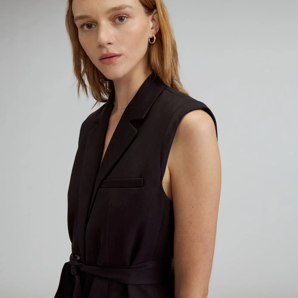 The Sleeveless Blazer in Buttersmooth | Black (2)