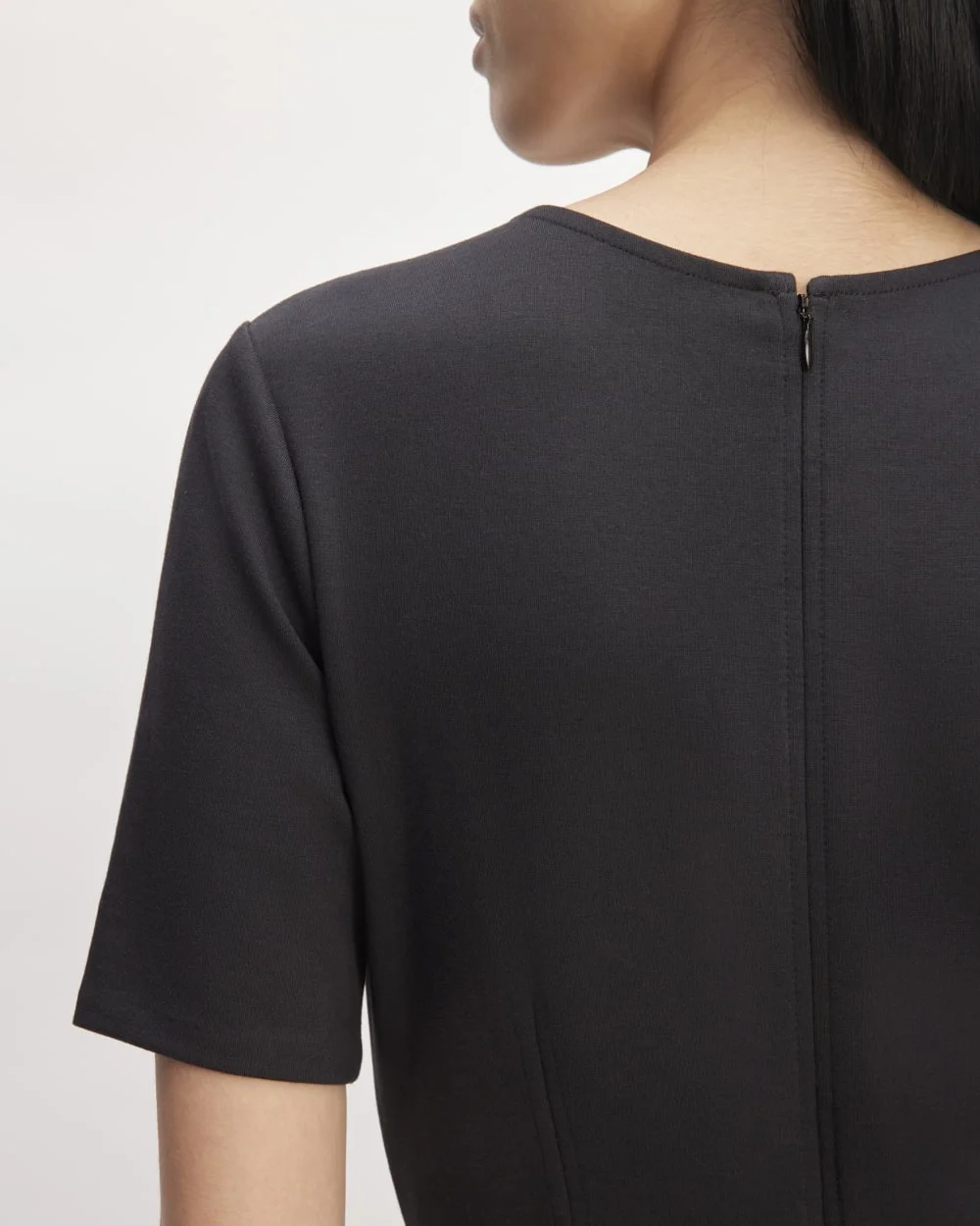 The Dream Short-Sleeve Dress | Black (2)