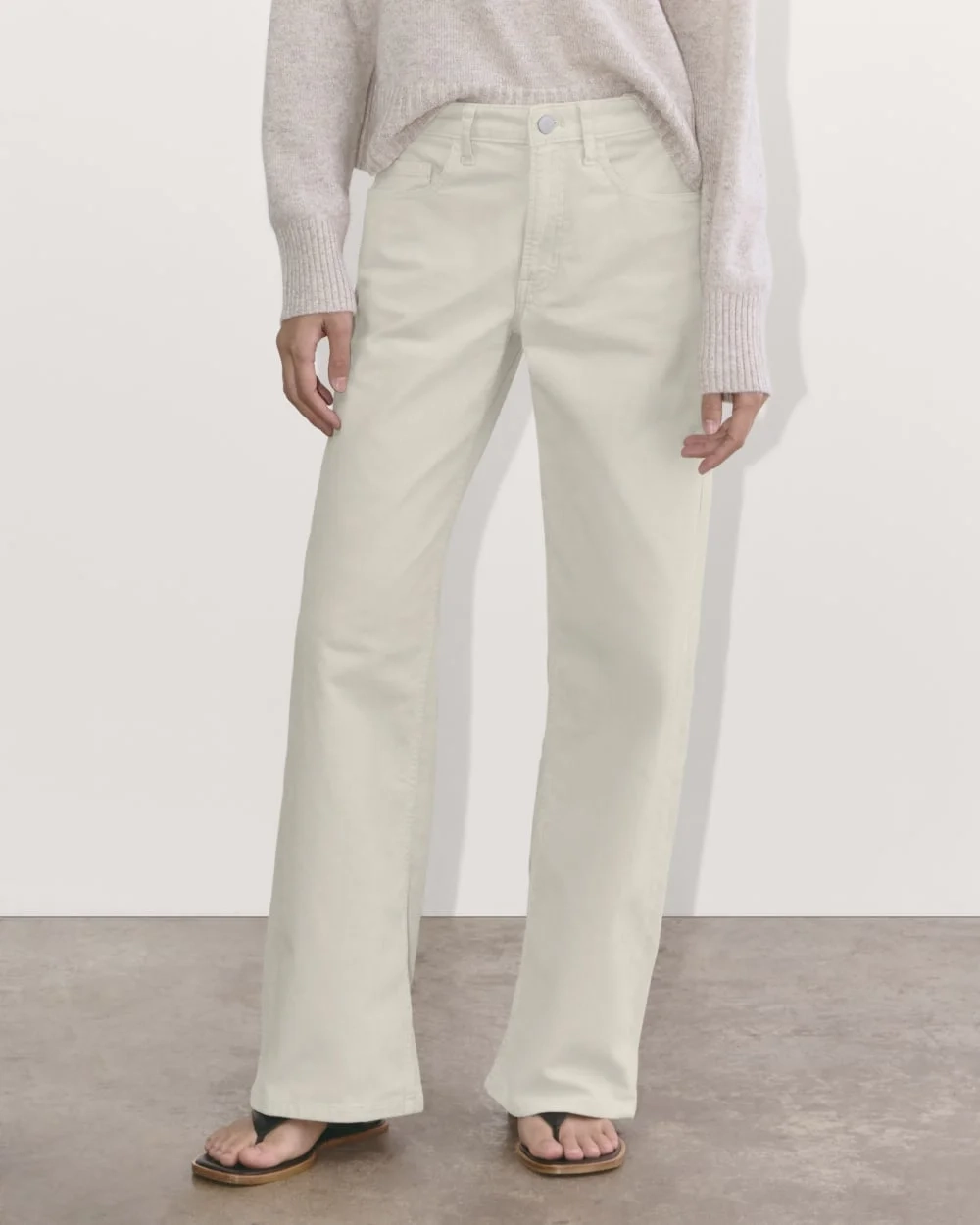 The Mid-Way Pant in Corduroy | Sandstone (3)