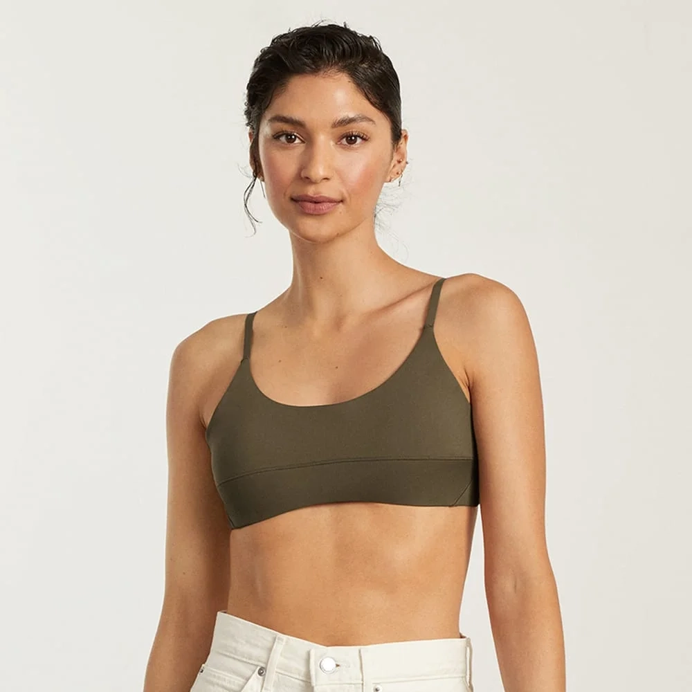 The Scoop-Neck Bikini Top | Beech (3)
