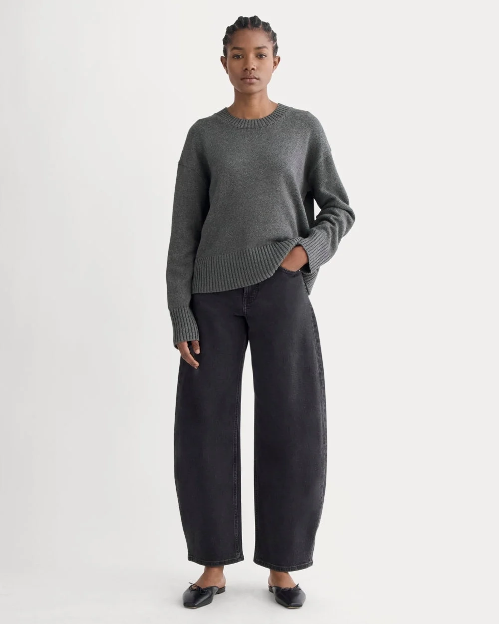 The Boxy Sweater in Everyday Cotton | Heathered Charcoal (2)