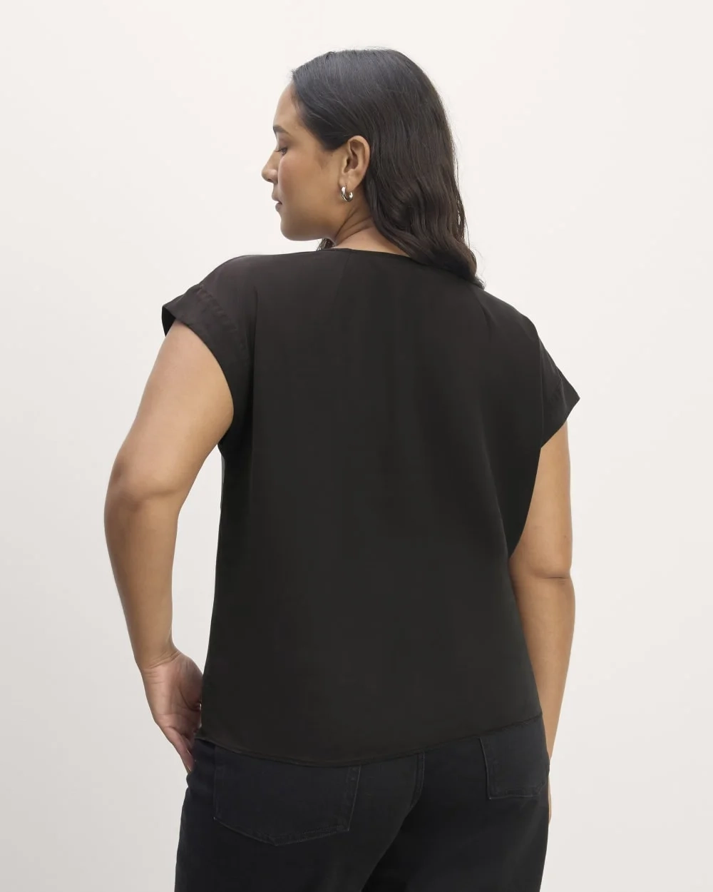The Muscle Top in Butterlite | Black (2)