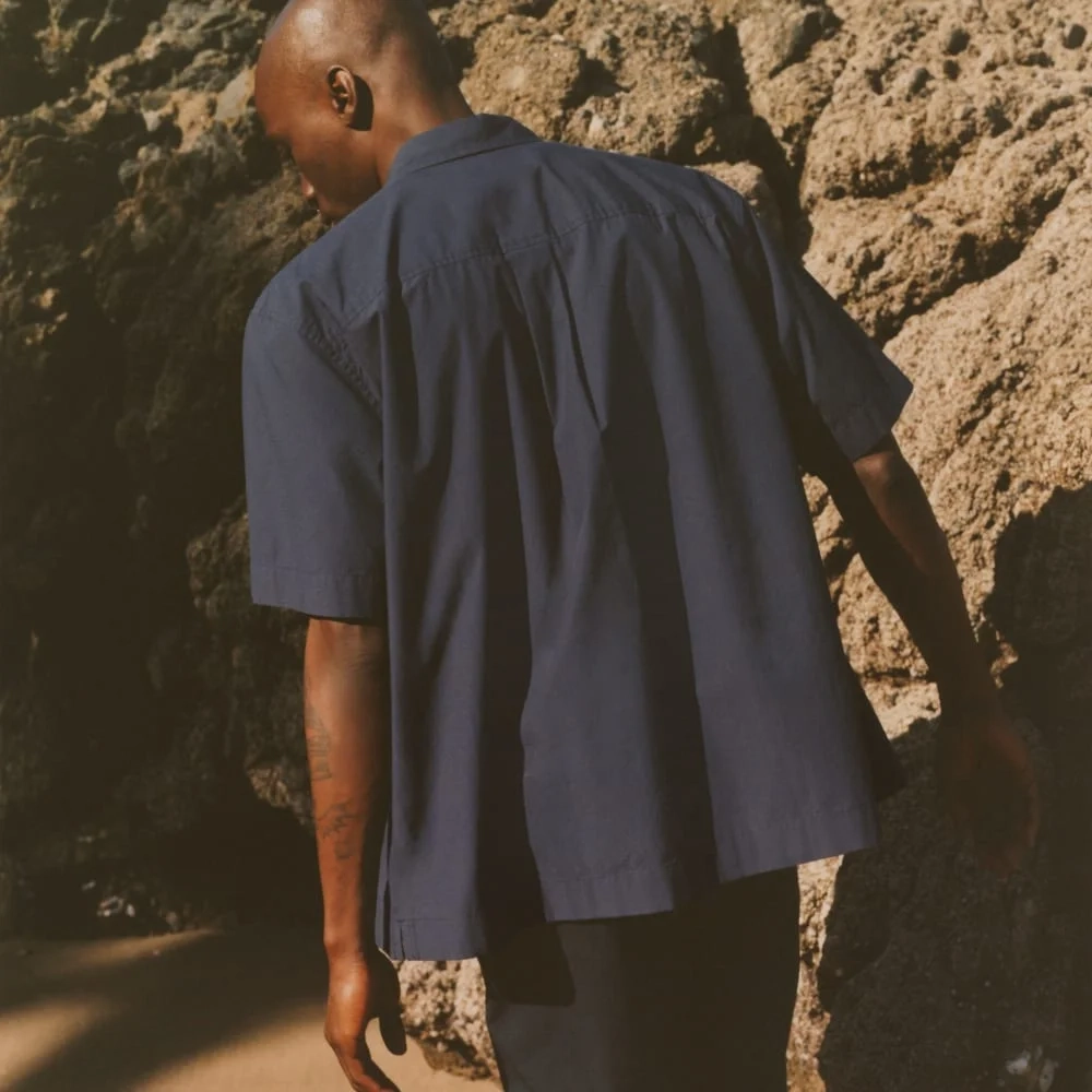 The Poplin Short-Sleeve Shirt | Deep Navy (5)
