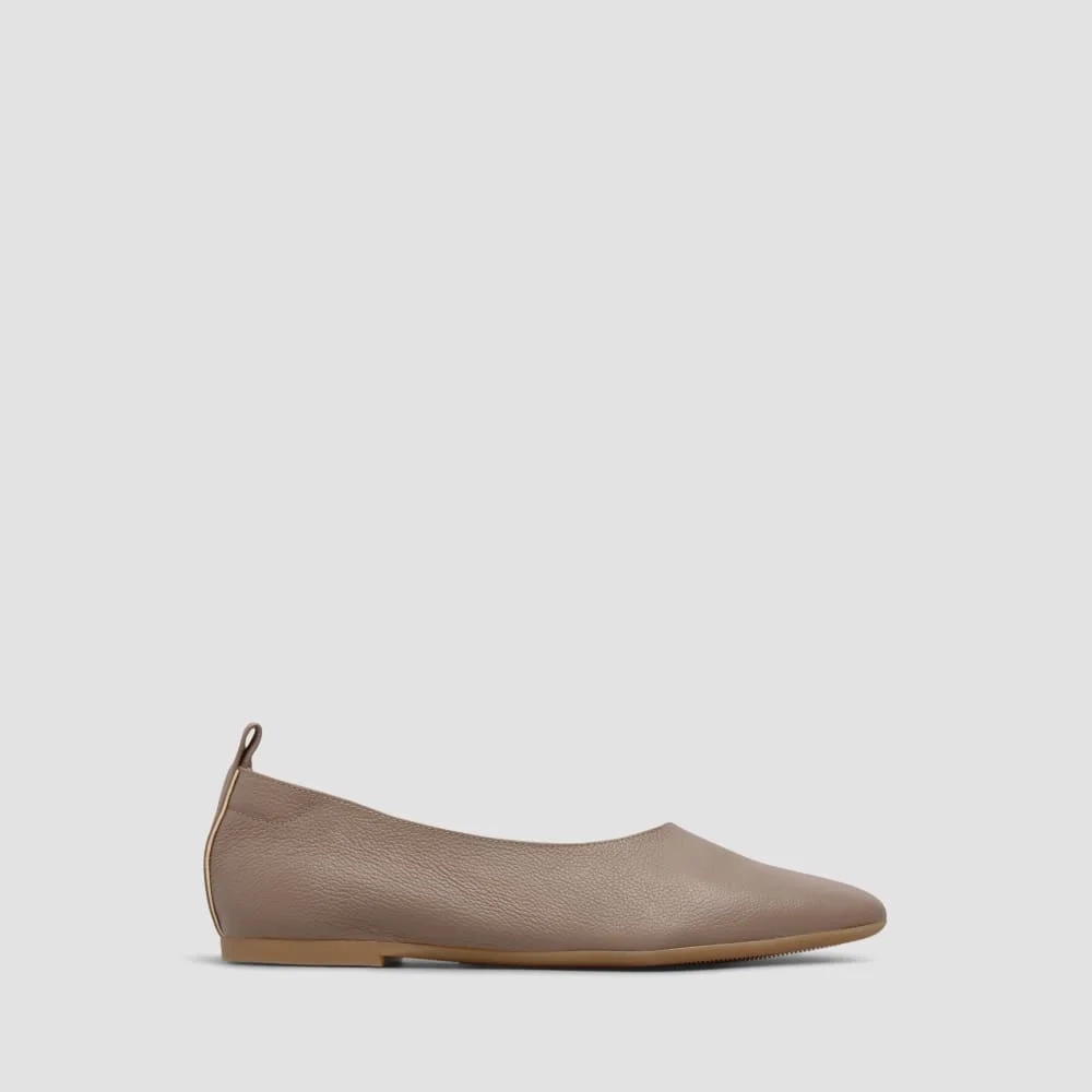 The Day Glove in Narrow Fit | Mocha (4)