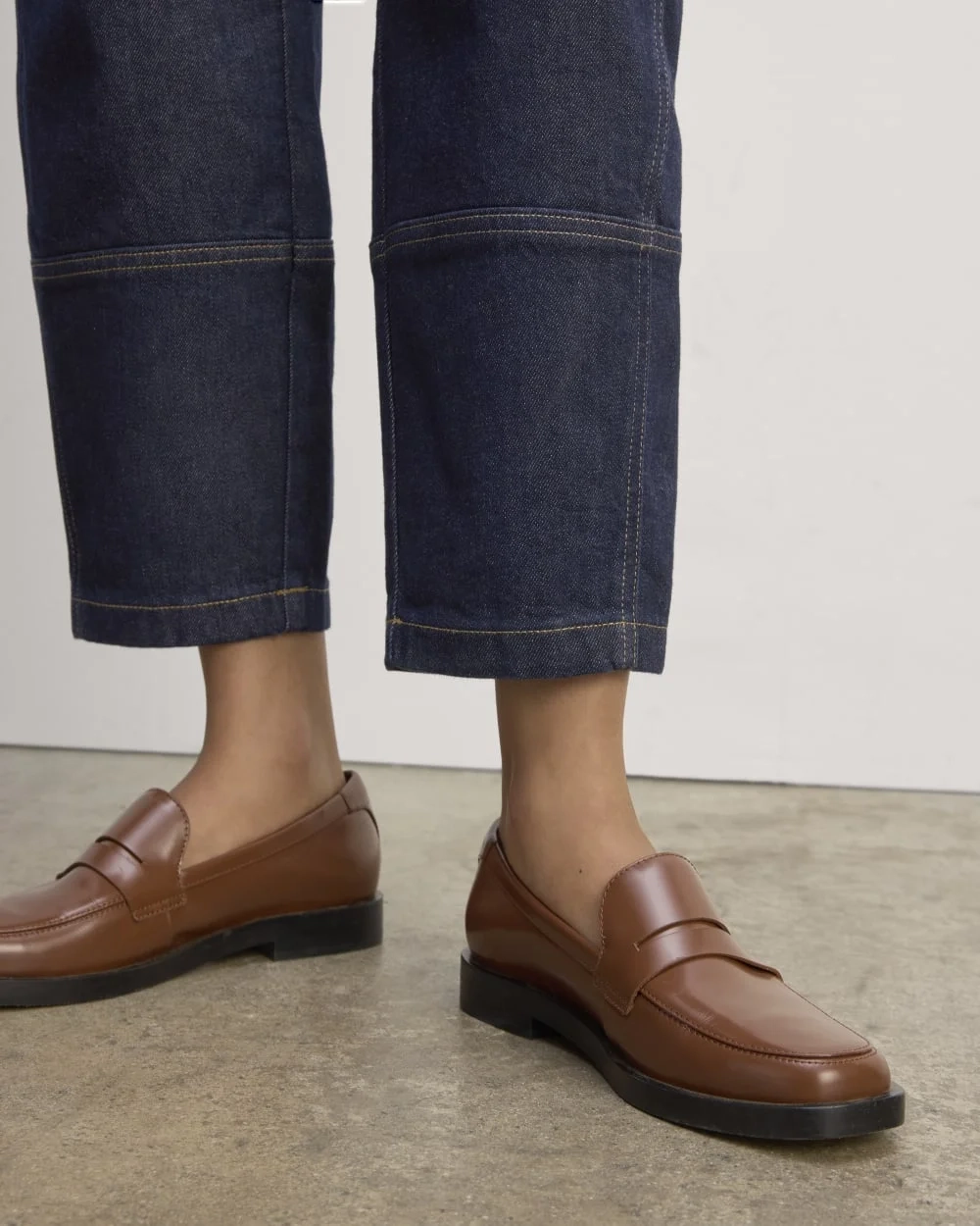 The Utility Barrel Jean | Pure Blue | Regular (4)