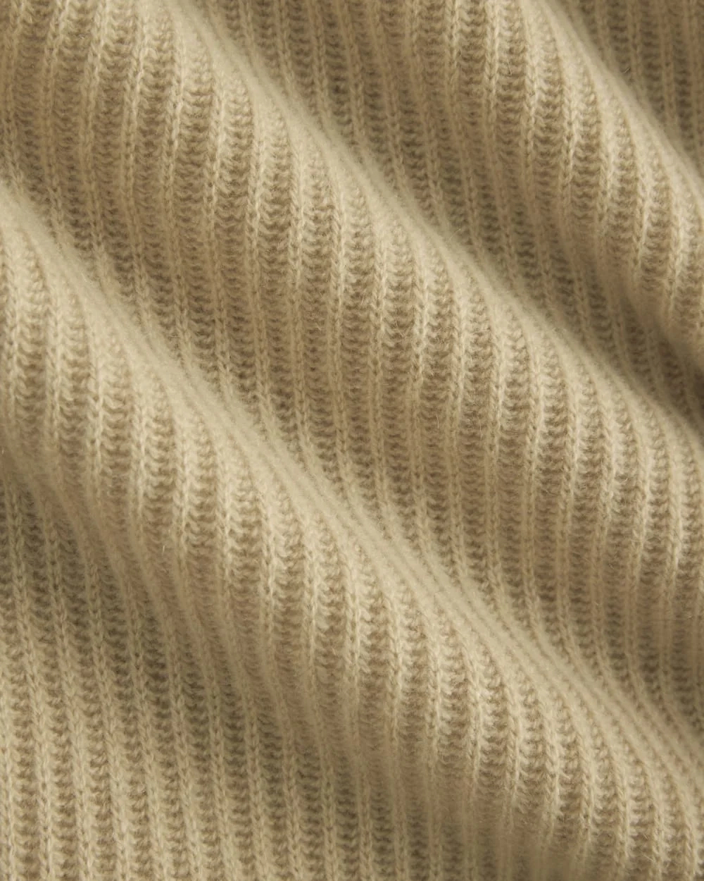 The Cocoon Henley in Wool Cashmere | Heather Light Camel (3)