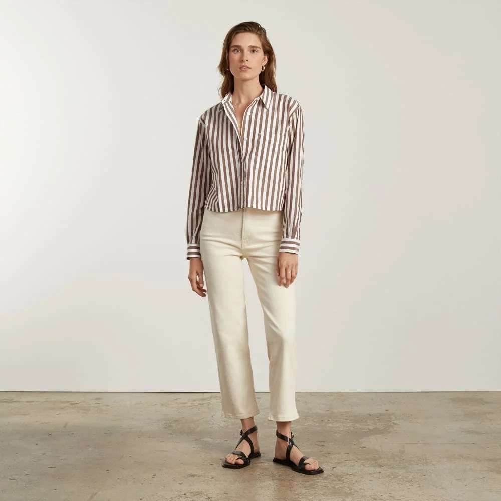 The Way-Short Shirt in Silky Cotton | Espresso / White (2)